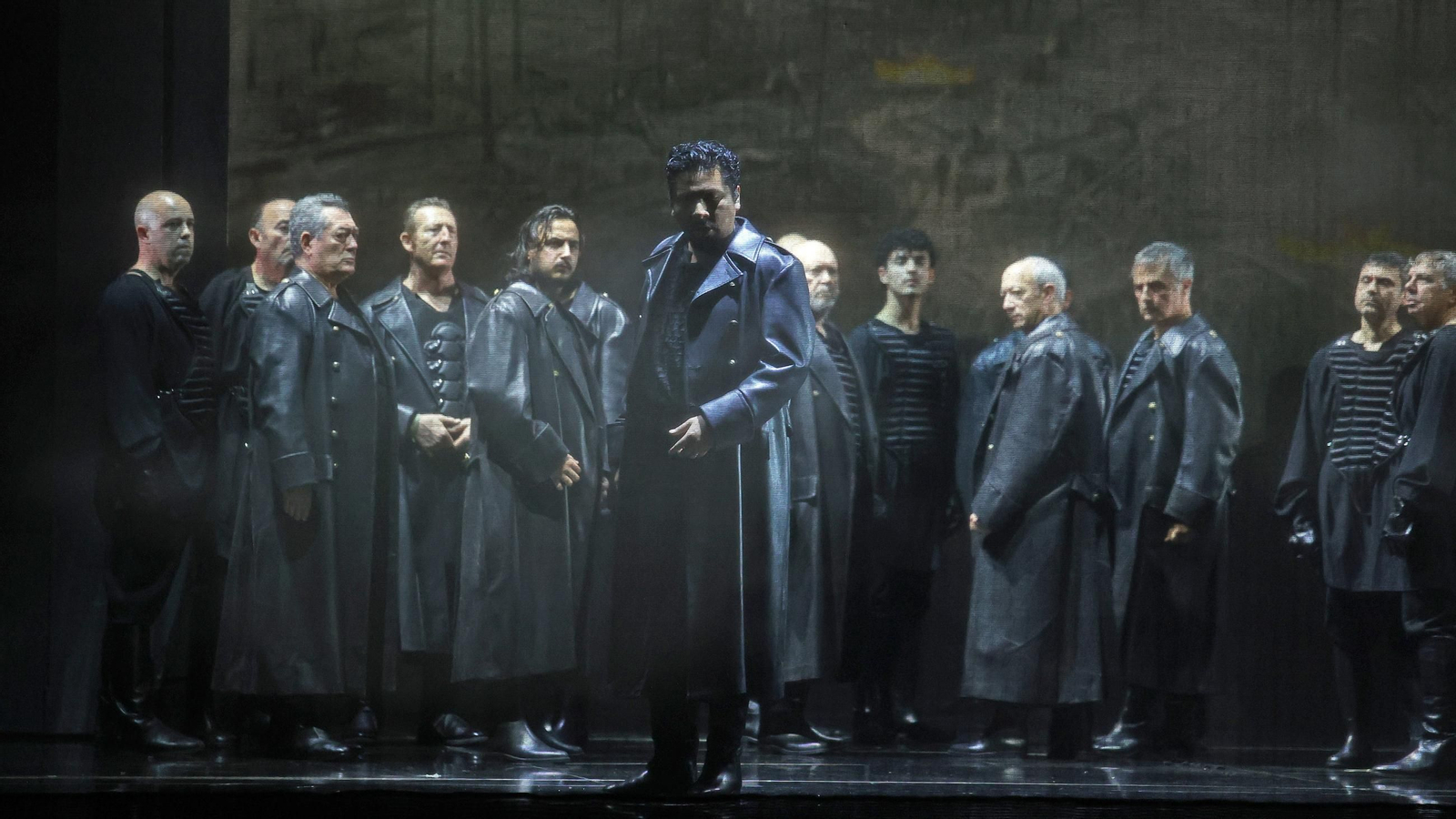 Imágenes de la ópera Macbeth en el Teatro Villamarta de Jerez