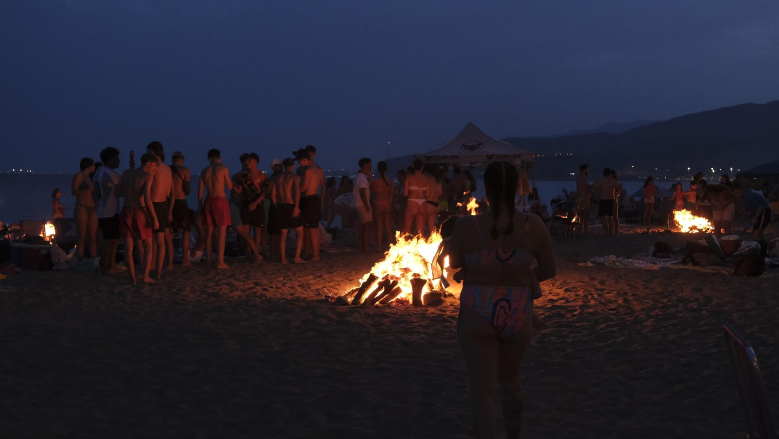 La Noche de San Juan en Almería, en imágenes