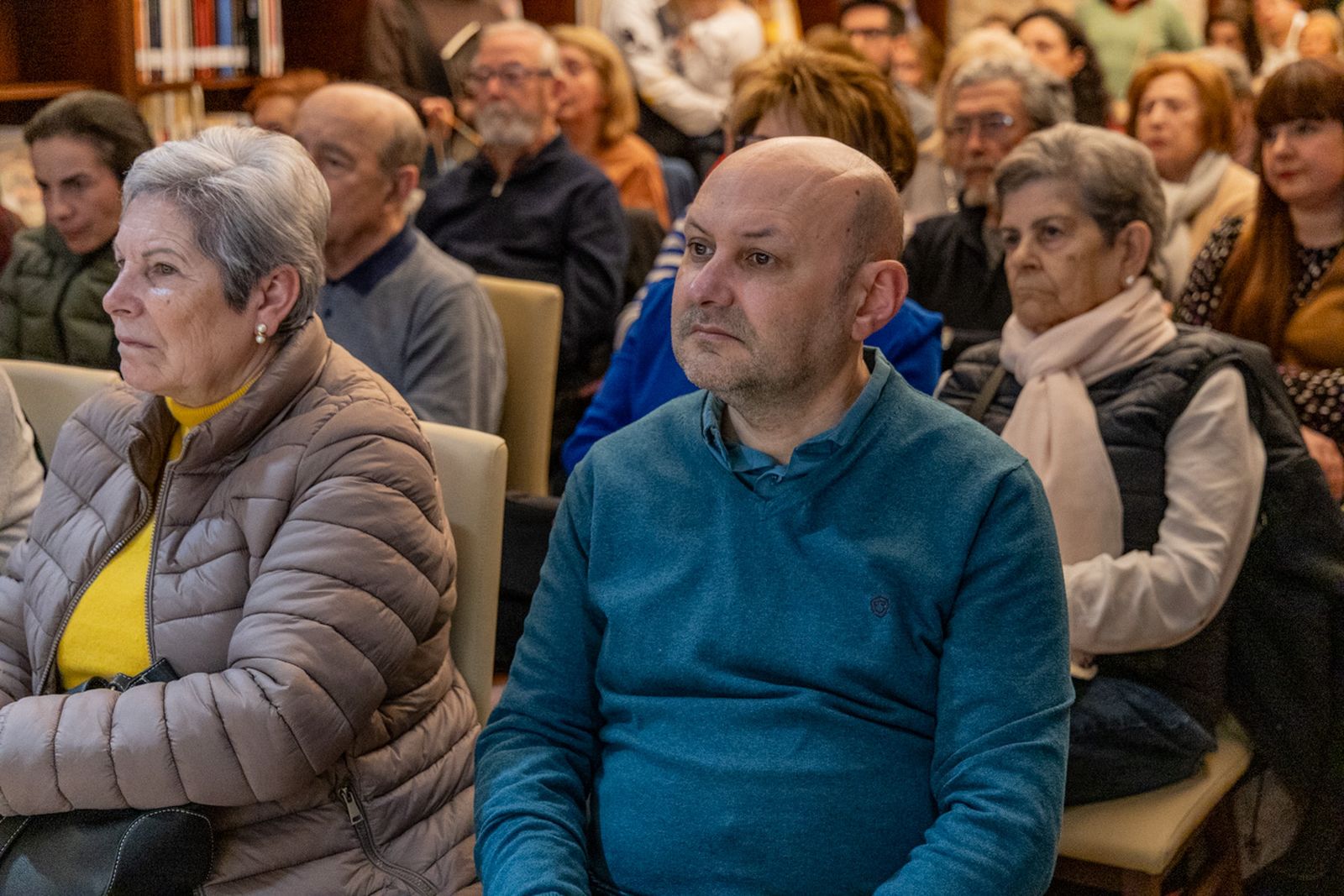 Presentación del libro 'Cuentos para un destierro digno' del autor jiennense Martín Paredes