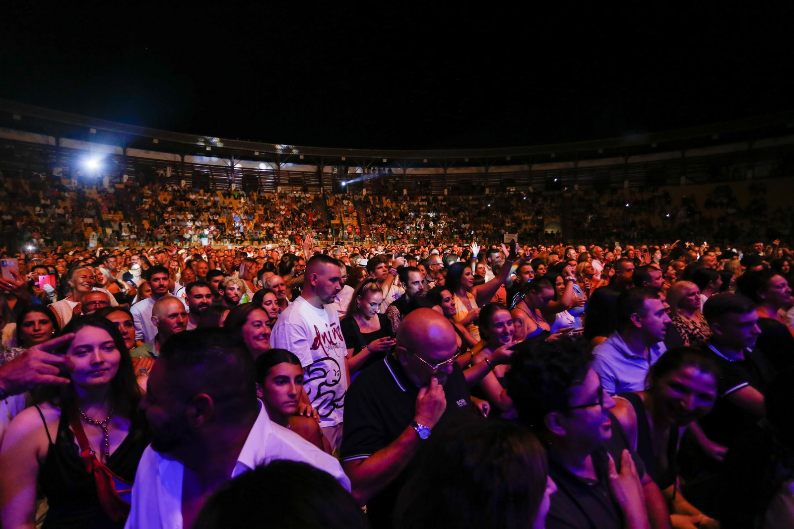 Las fotos del concierto de Los Chichos en la plaza de toros de La Línea