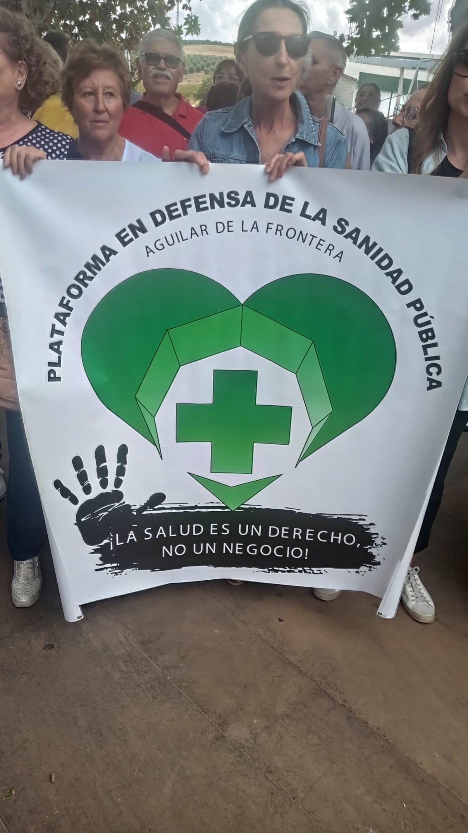 La marcha por la sanidad pública entre Puente Genil y Aguilar de la Frontera, en imágenes