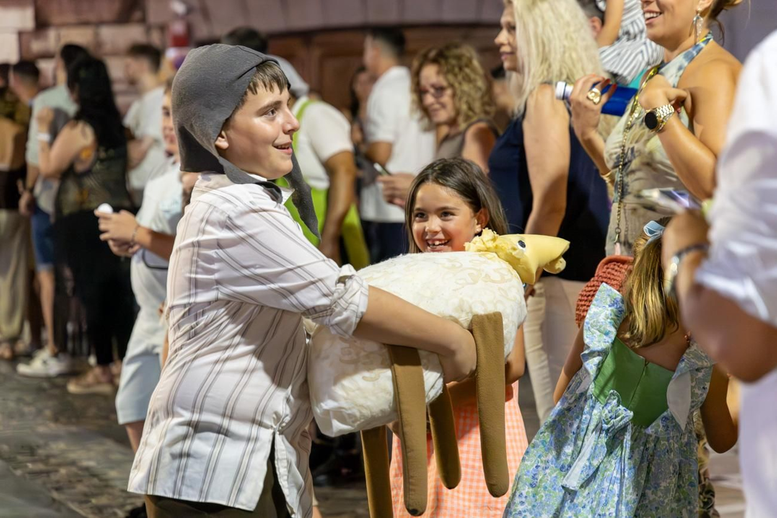 Exhibición de Bailes Medievales y Pasacalles del Lagarto de la Magdalena