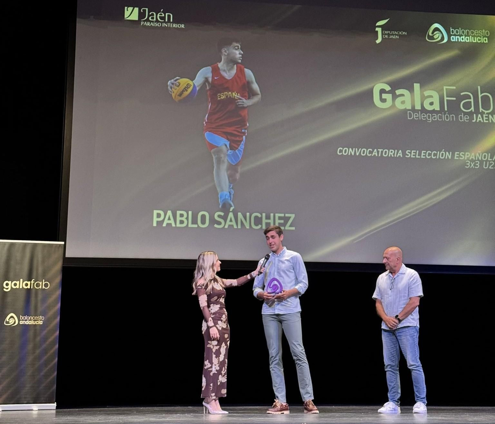 En imágenes: reconocimiento al baloncesto provincial en la Gala FAB Jaén 2025