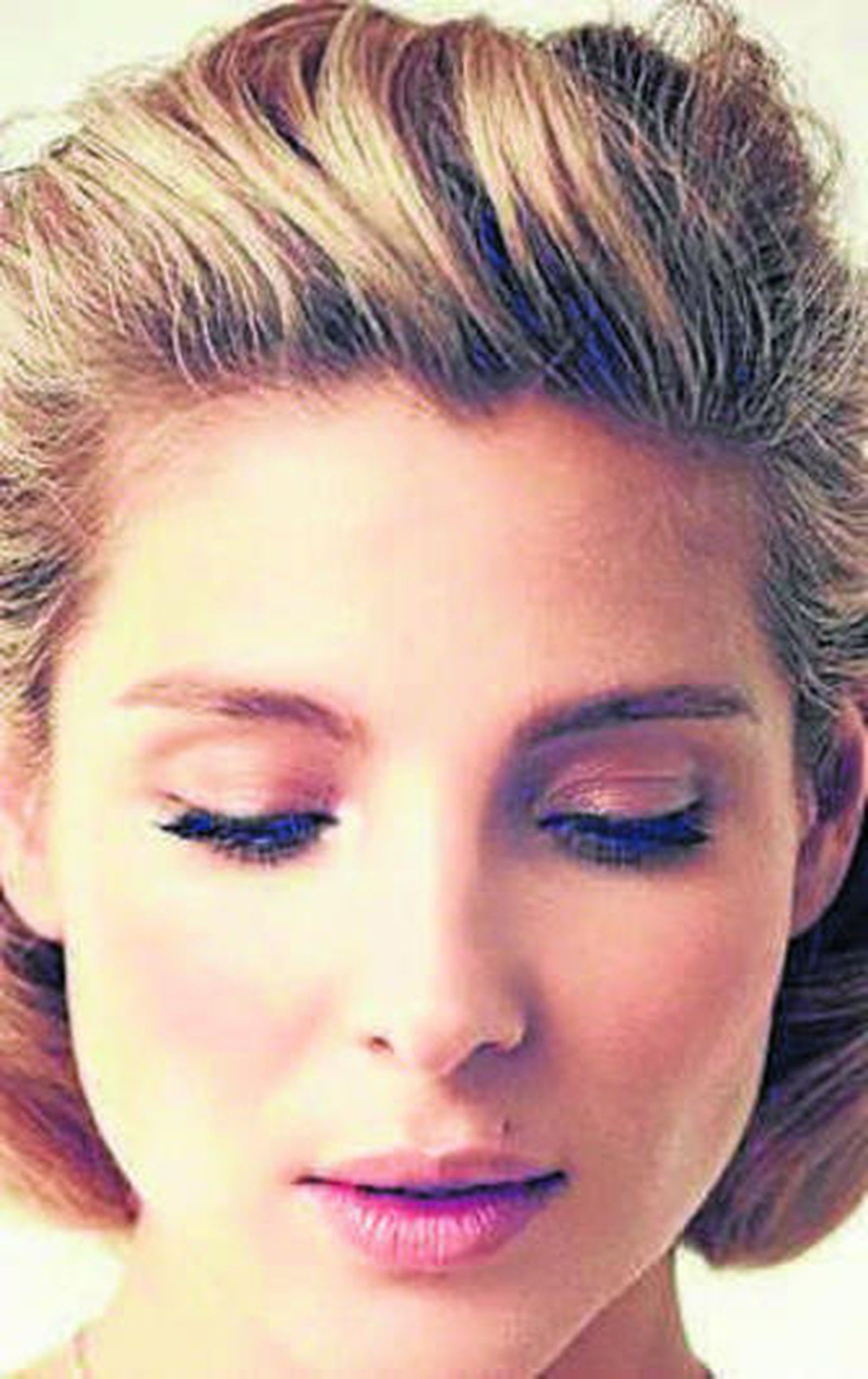 Elsa Pataky abre su corazón a 'Vogue'