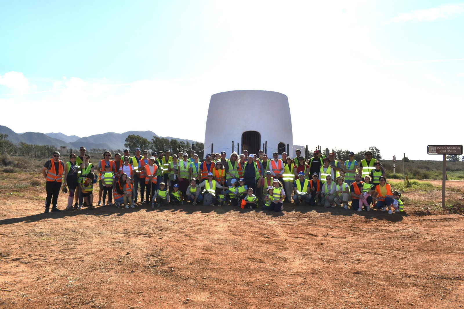 Foto de familia durante la jornada.
