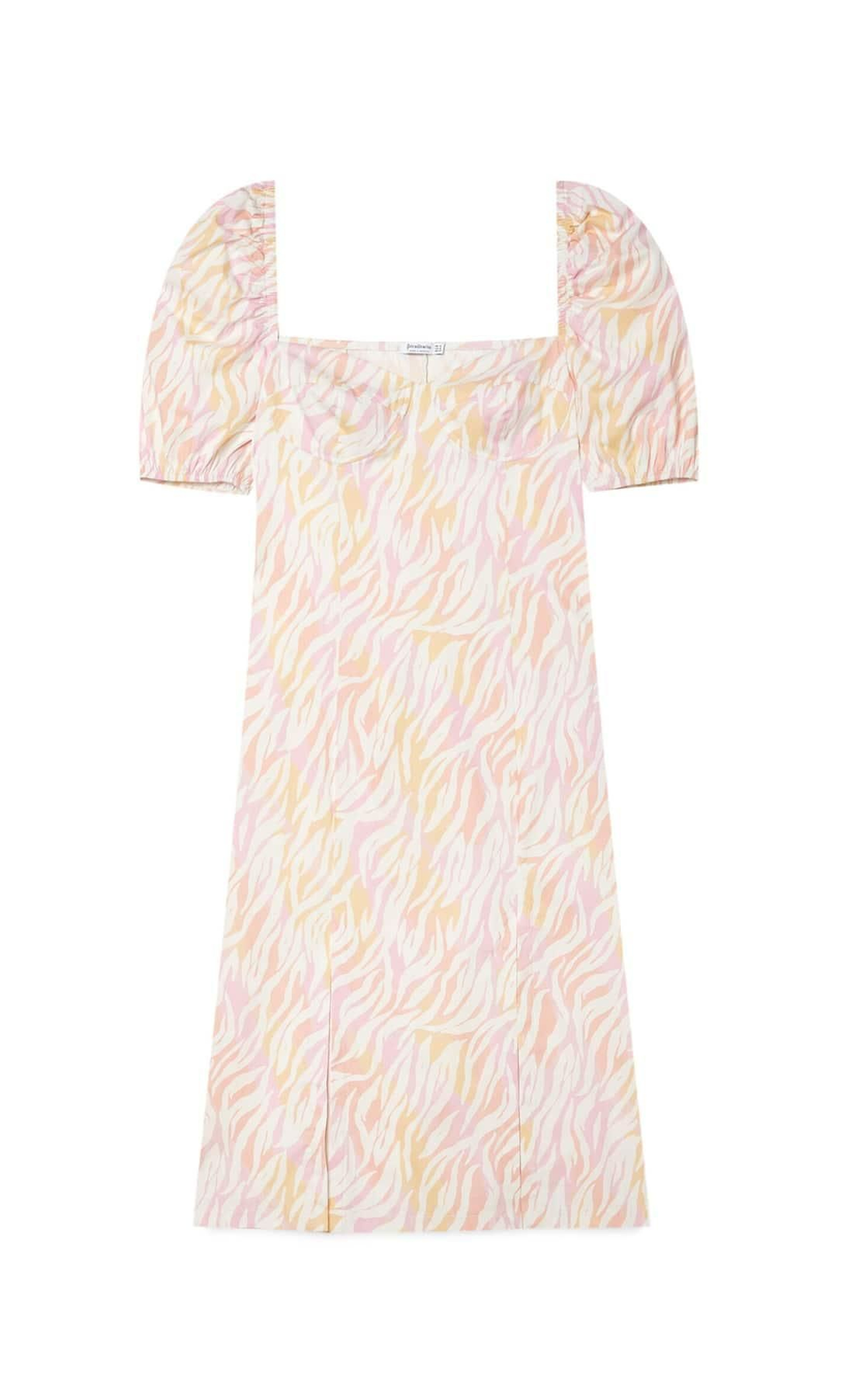 Vestido midi de popelín de Stradivarius.