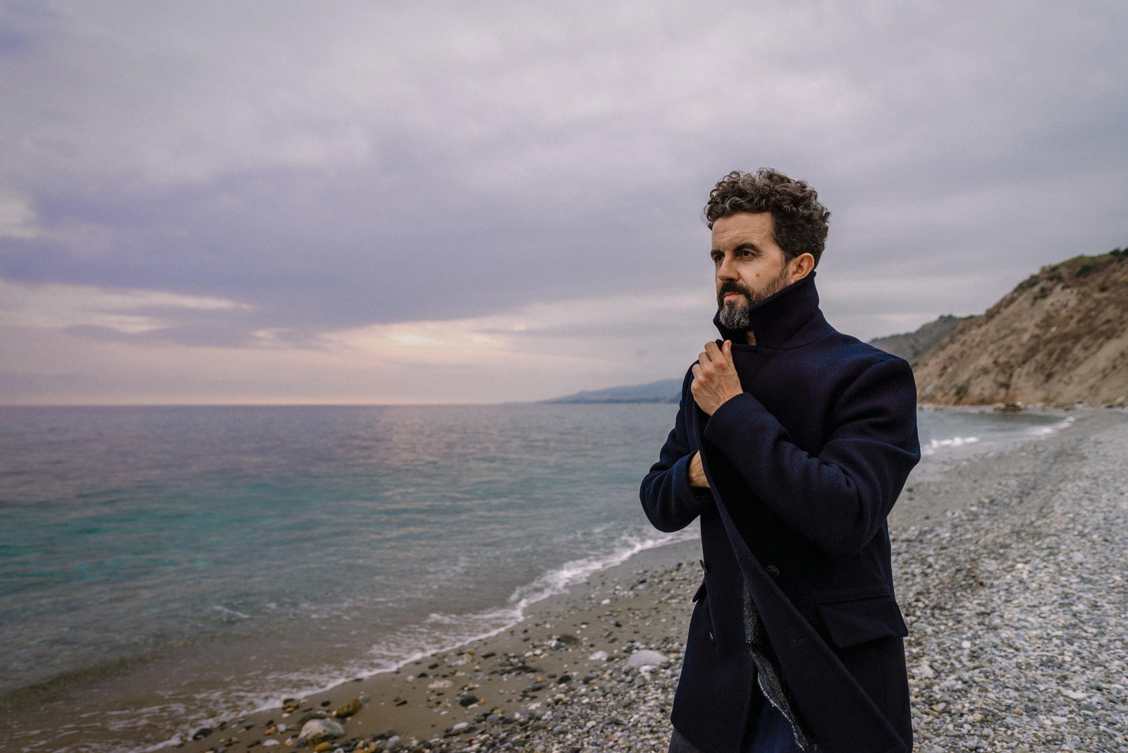 “Mirar atrás me ha hecho reconciliarme con el niño que fui”