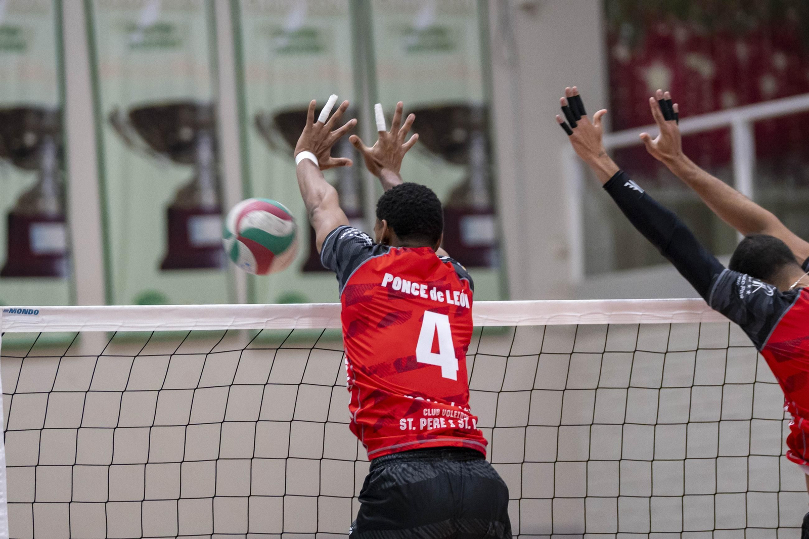 Las imágenes del partido de Superliga entre Unicaja Costa de Almería y Instercap Asisa Tarragona