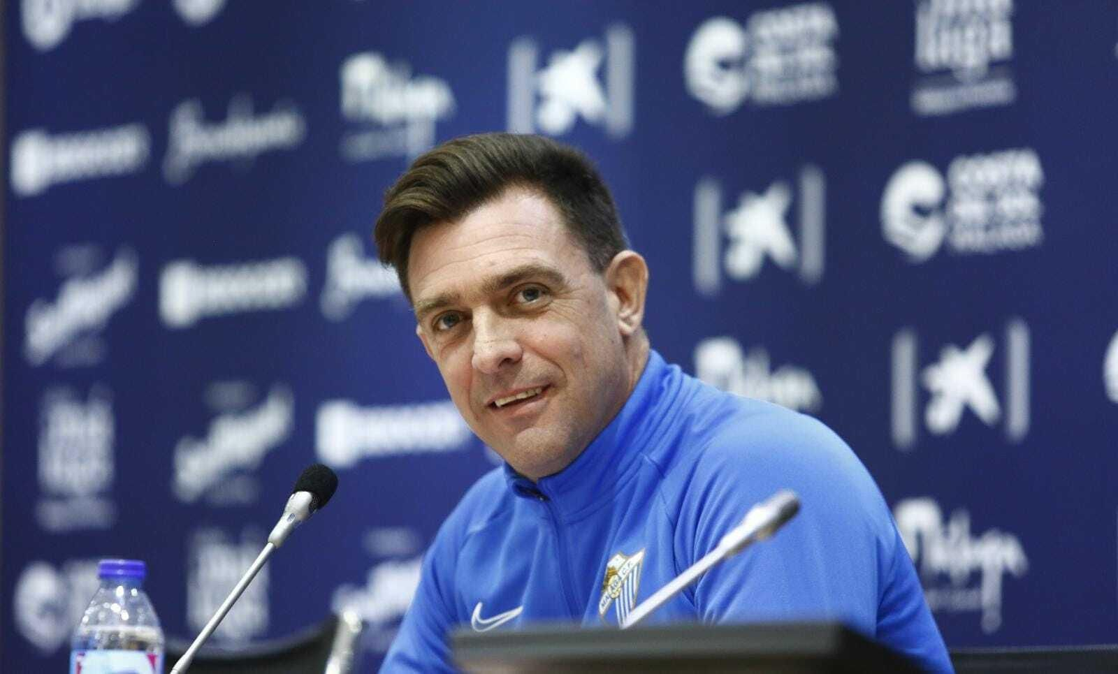 Las fotos de la presentación de Pablo Guede con el Málaga CF