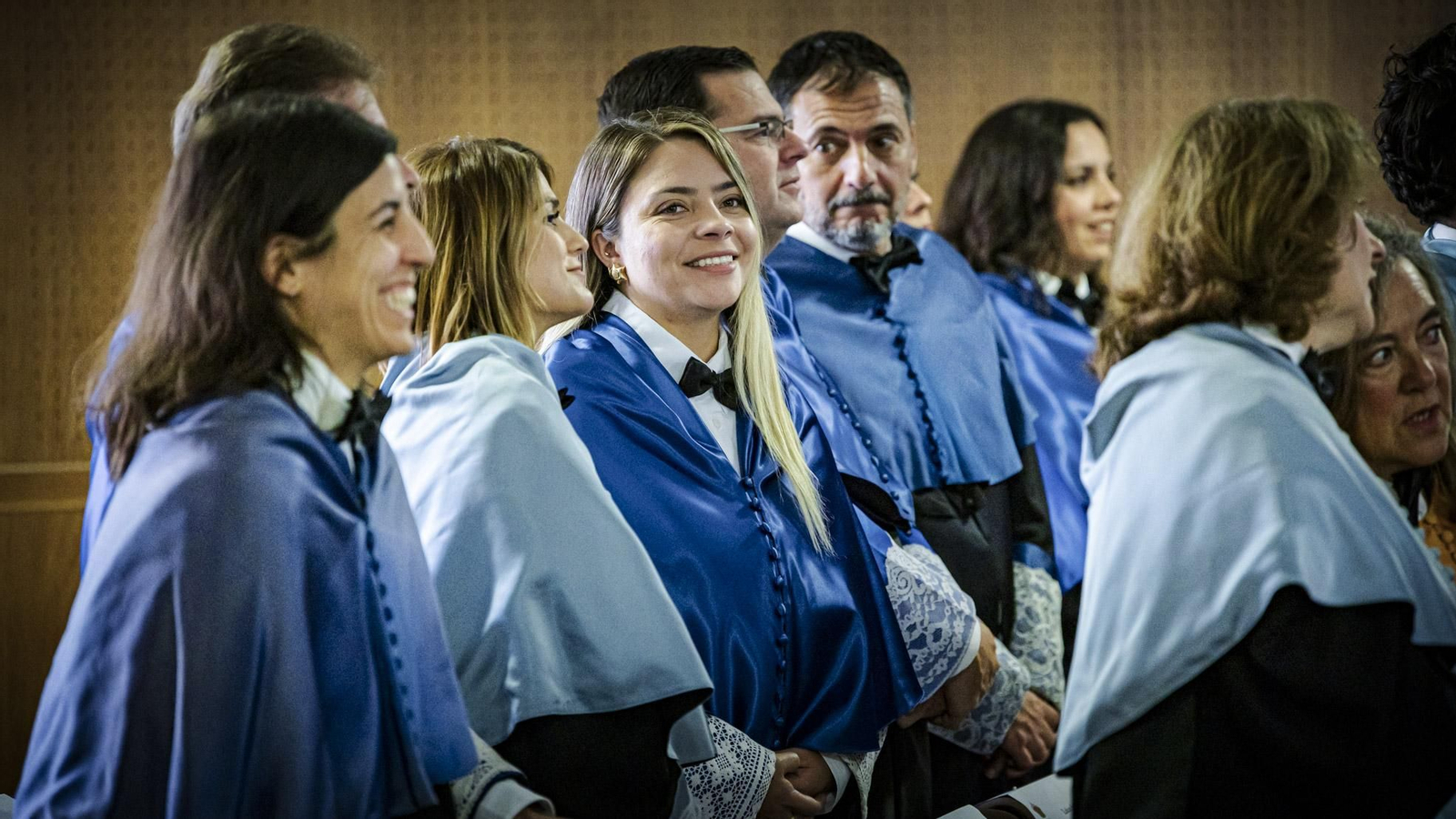 Las mejores imágenes del acto de investidura de doctorados por la UCA
