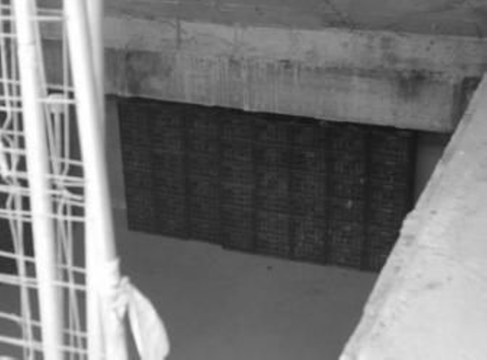 Las piedras de la plaza de toros permanecen almacenadas en el parking, en una imagen de archivo.