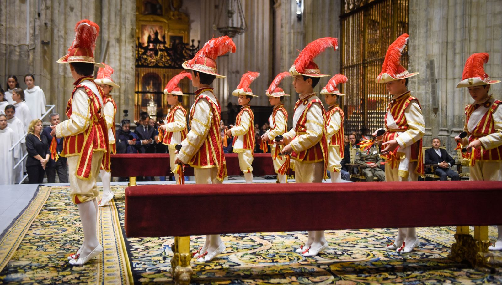 Las fotografías de un Corpus insólito en Sevilla