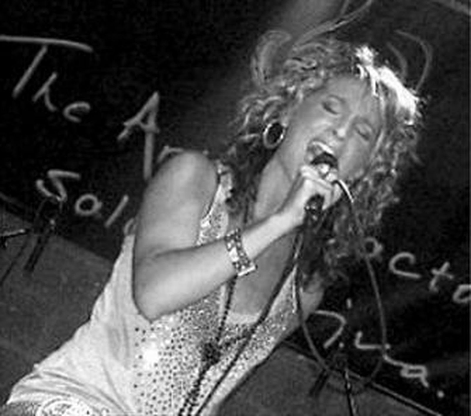 Una voz de aires veraniegos