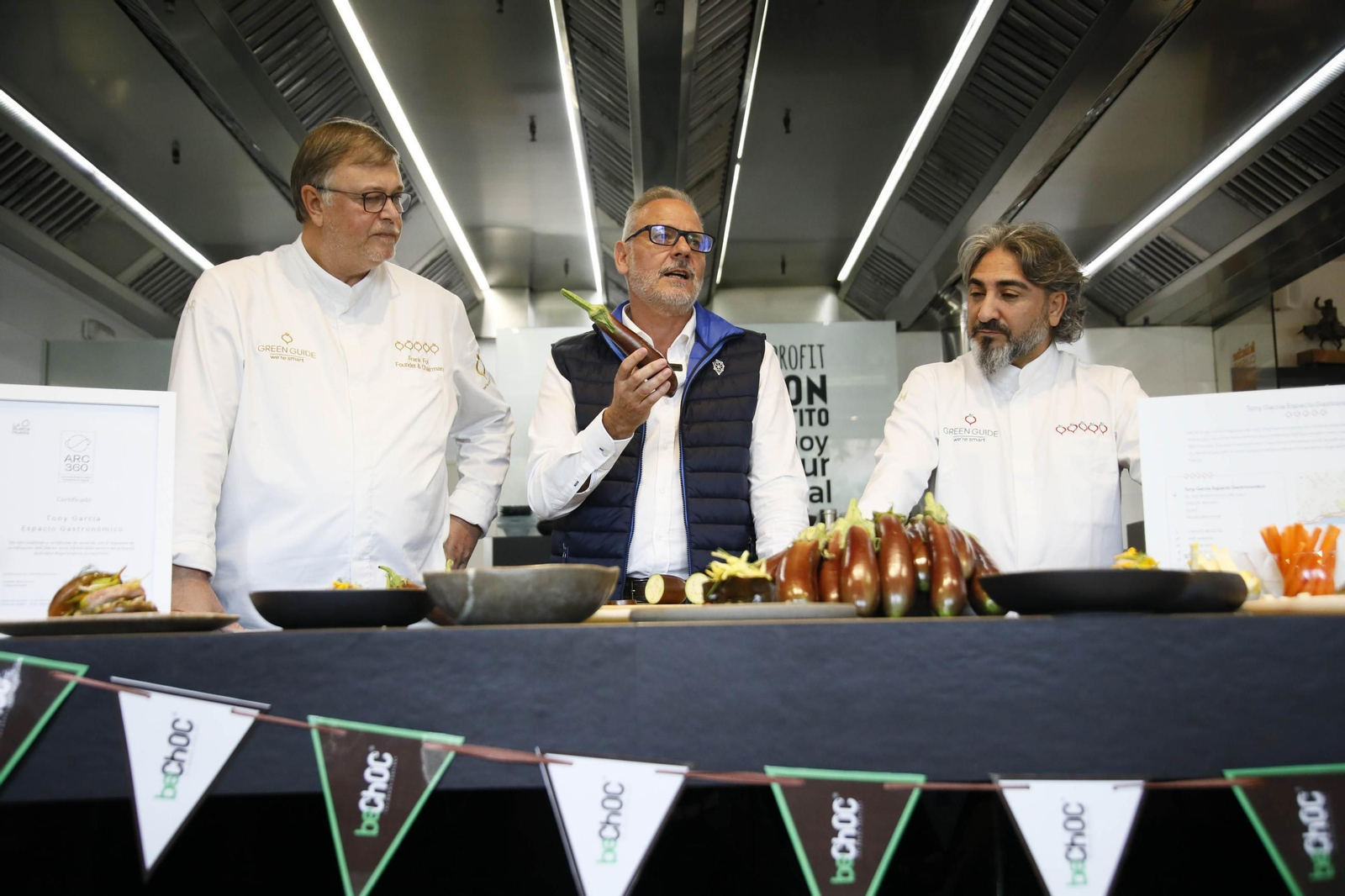 Las imágenes de una nueva variedad de berenjena en Almería