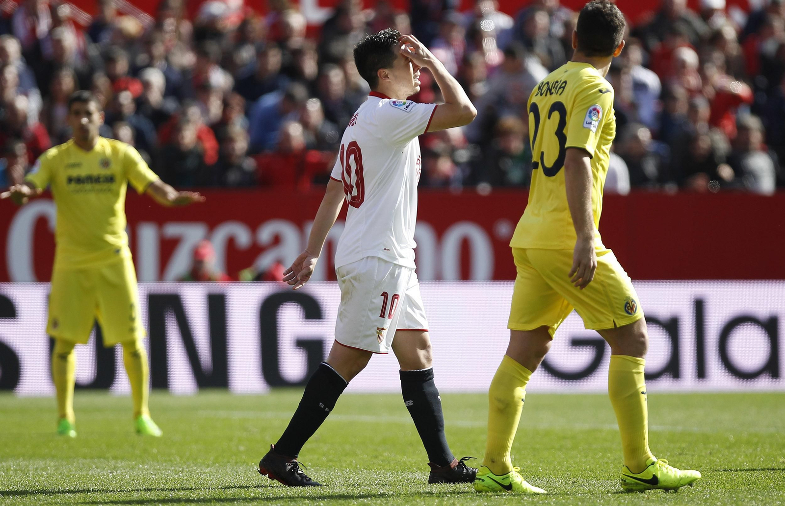 El Sevilla-Villarreal, en imagenes