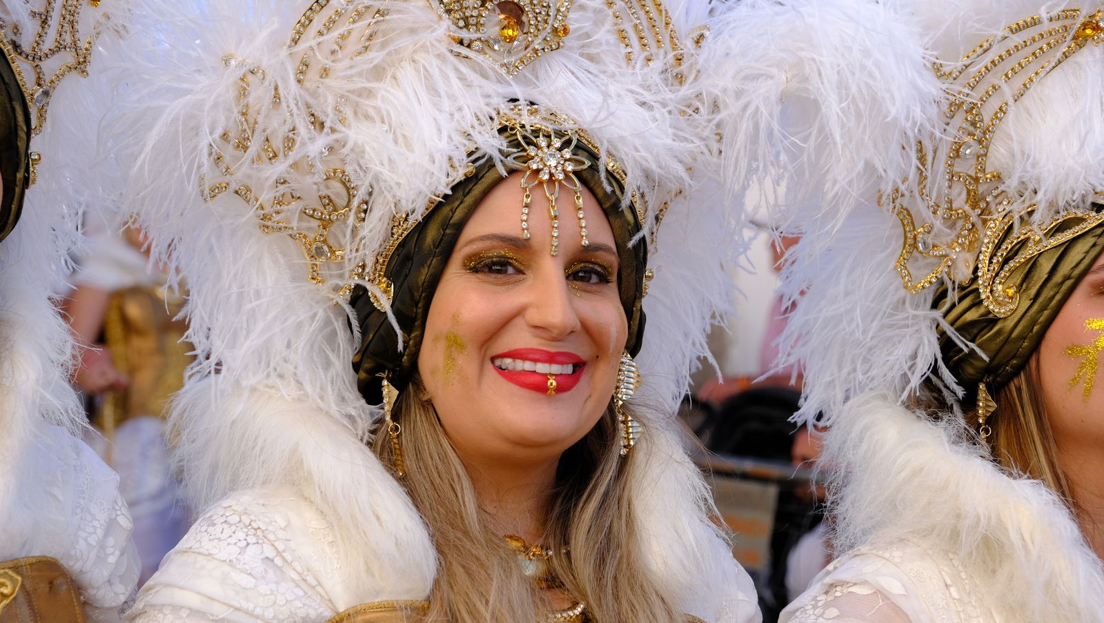 El espectacular desfile de Moros y Cristianos de Mojácar, en imágenes