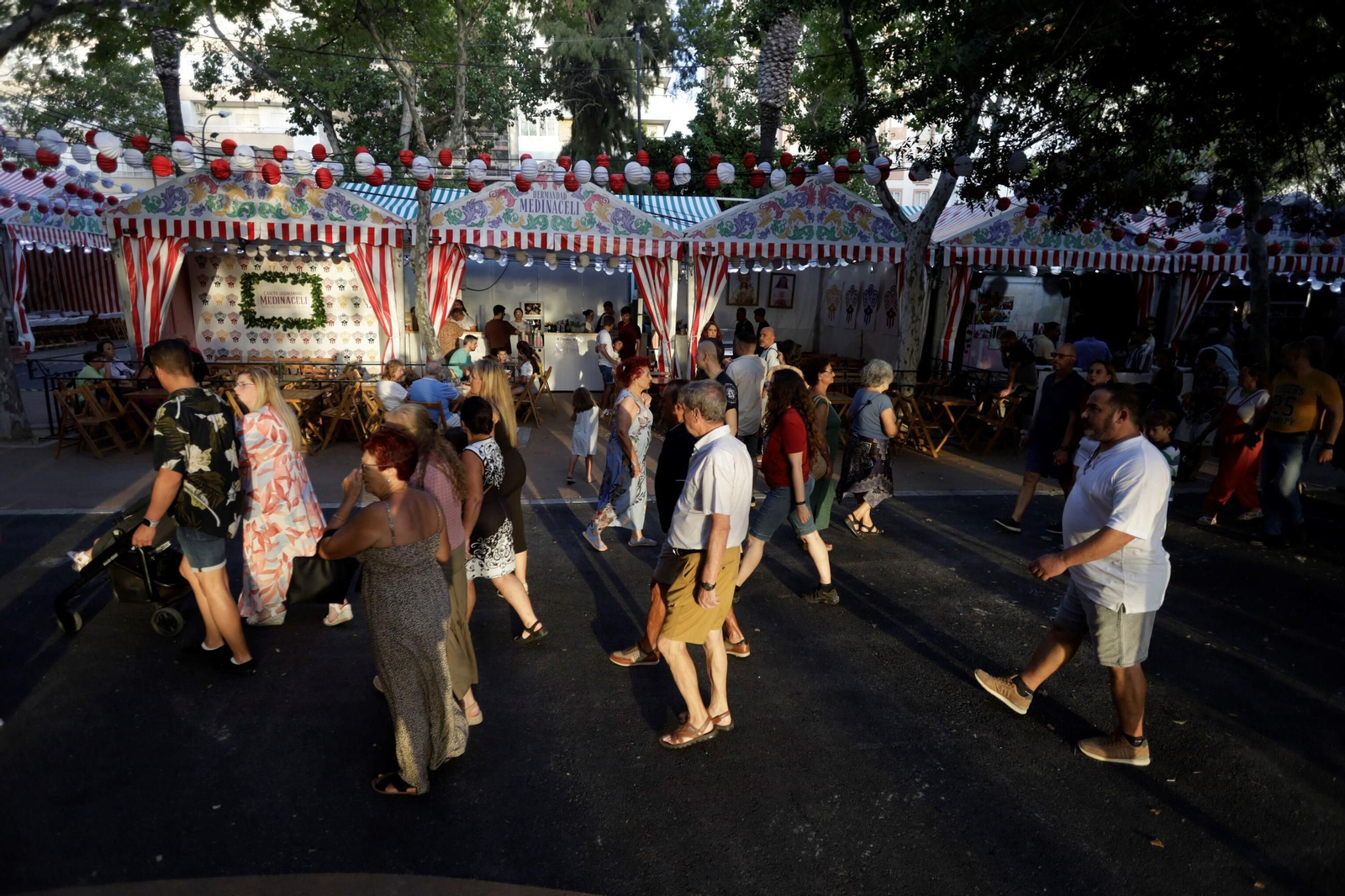 Las imágenes de la primera noche de la Feria del Carmen y de la Sal en San Fernando Las imágenes de la primera noche de la Feria del Carmen y de la Sal en San Fernando