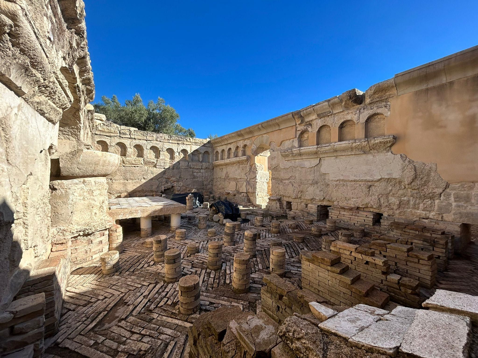 Termas romanas de Torreparedones