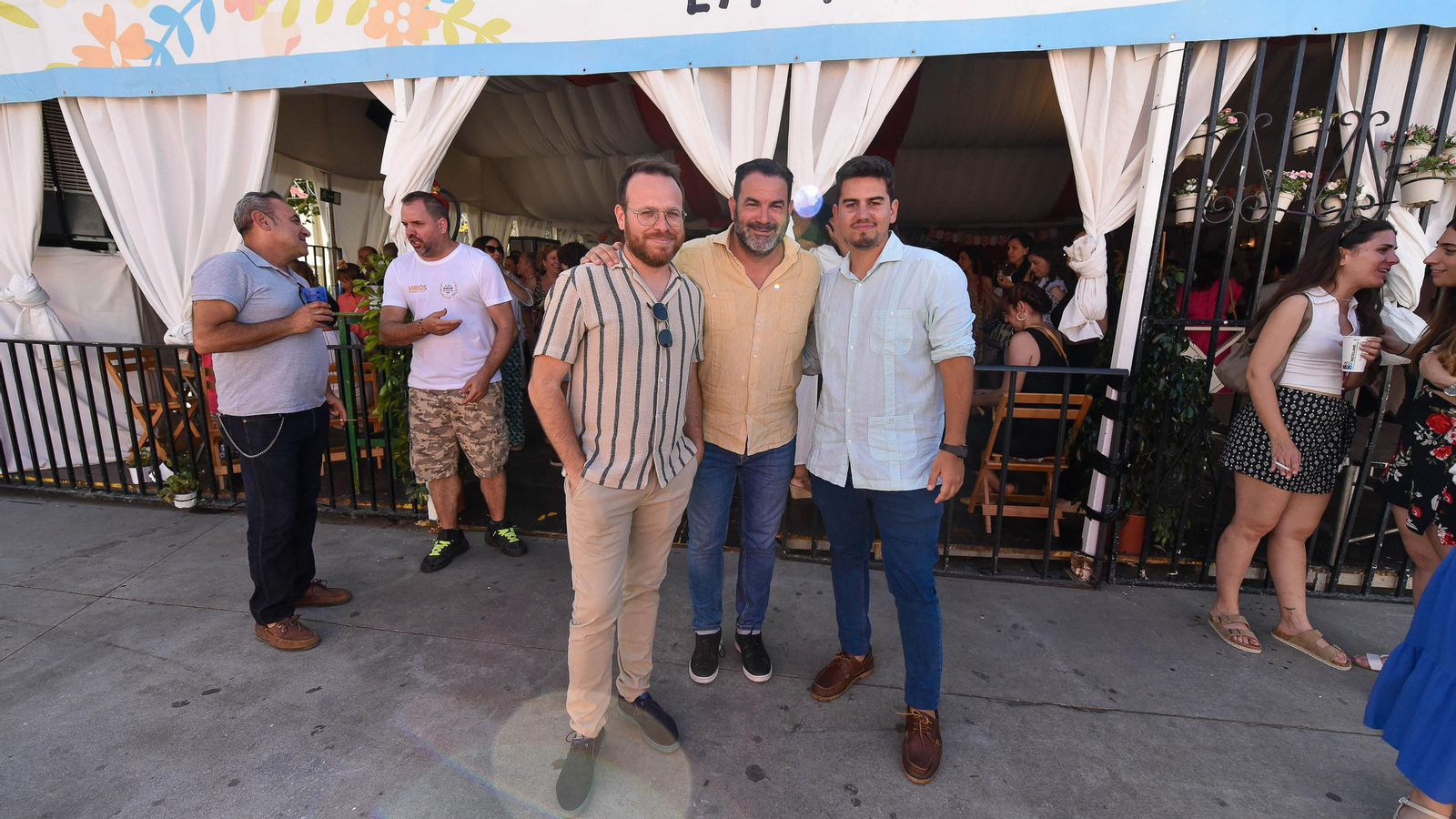 Búscate en las fotos del jueves en la Feria Real de Algeciras