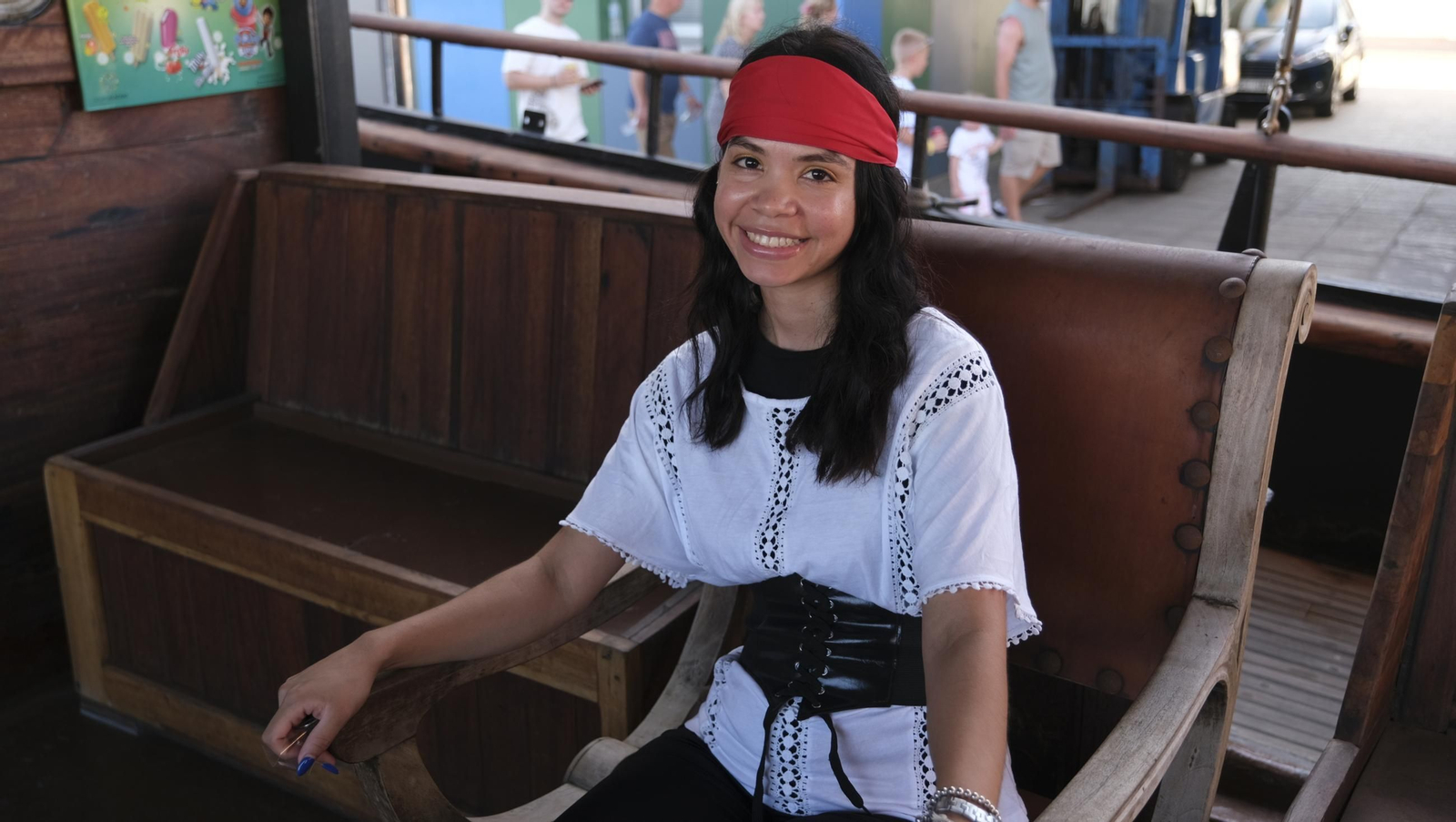 Navega en imágenes en una goleta histórica convertida en barco pirata