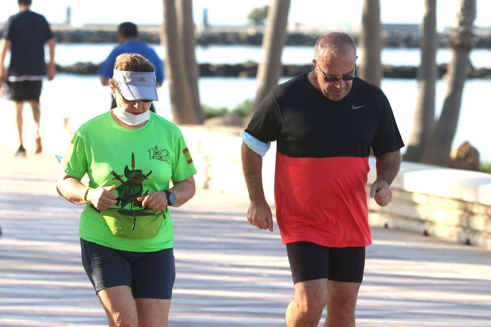 Fin de la mascarilla: Almería vuelve a verse las caras