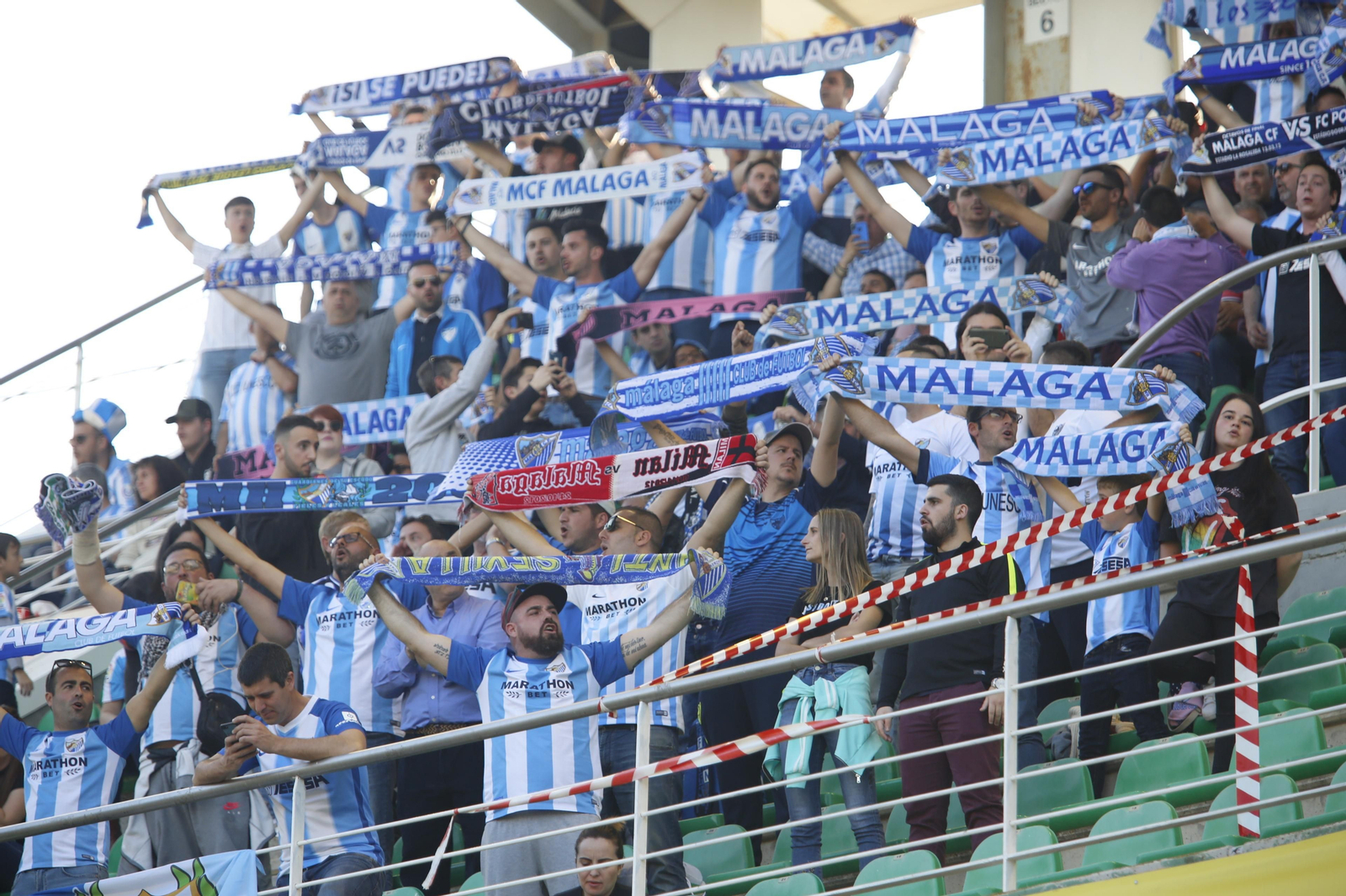 El Córdoba CF - Málaga CF, en imágenes