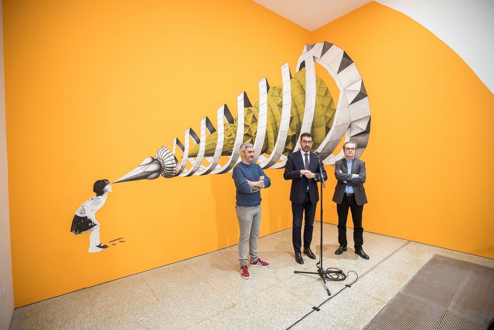 Intervención de Julio Anaya Cabanding en la Colección del Museo Ruso.