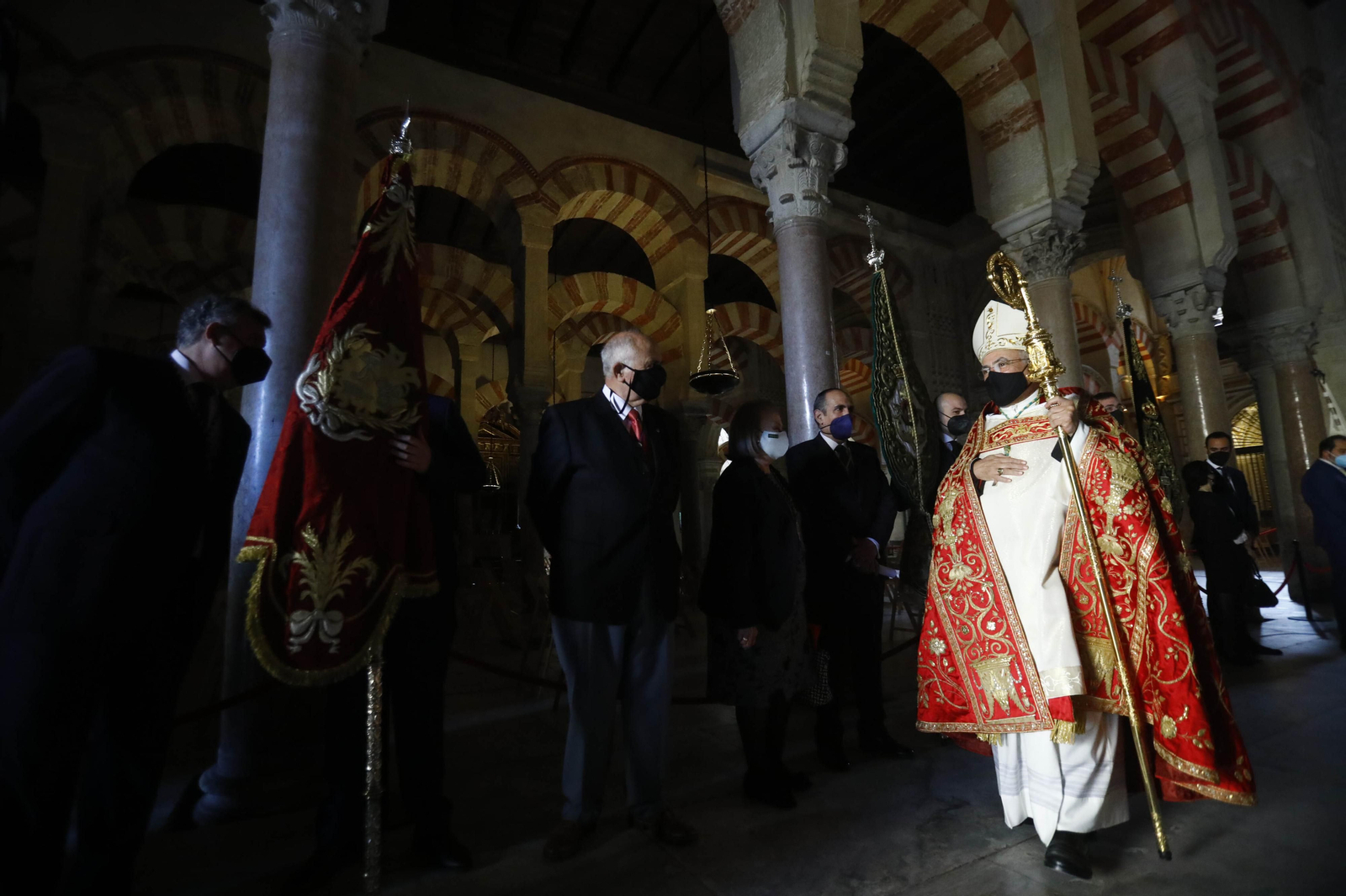 La misa de la bendición de las palmas en la Mezquita-Catedral de Córdoba, en fotografías