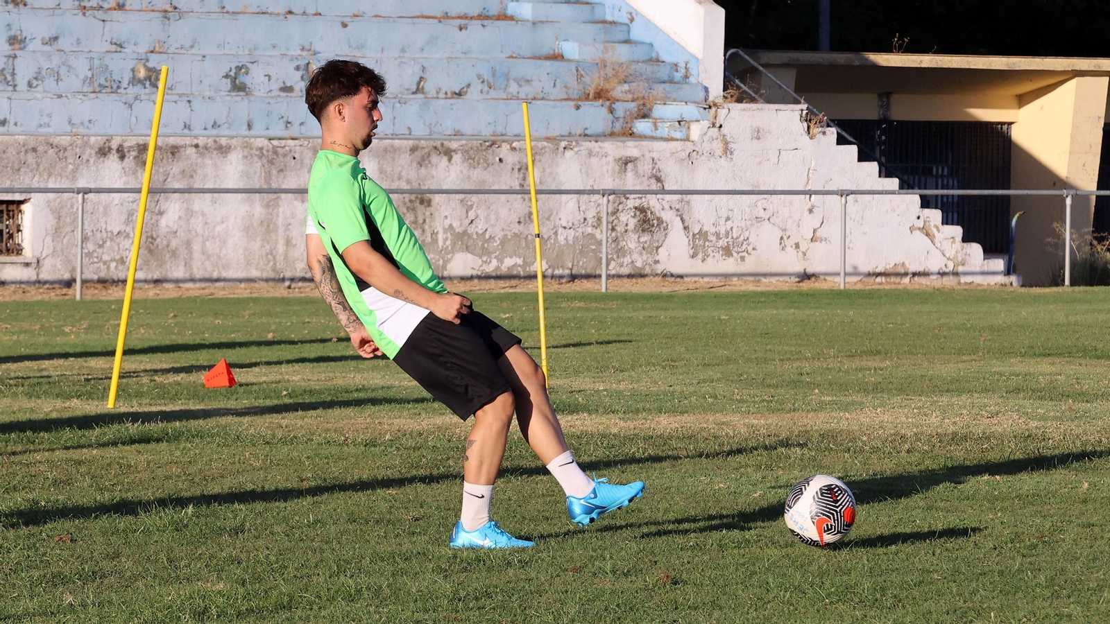 Entrenamiento Jerez Industrial 036.jpg