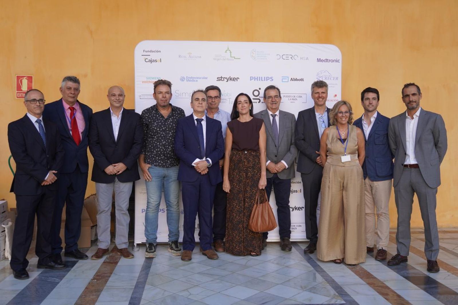 Foto de familia de algunos participantes en el I Congreso sobre HSA.