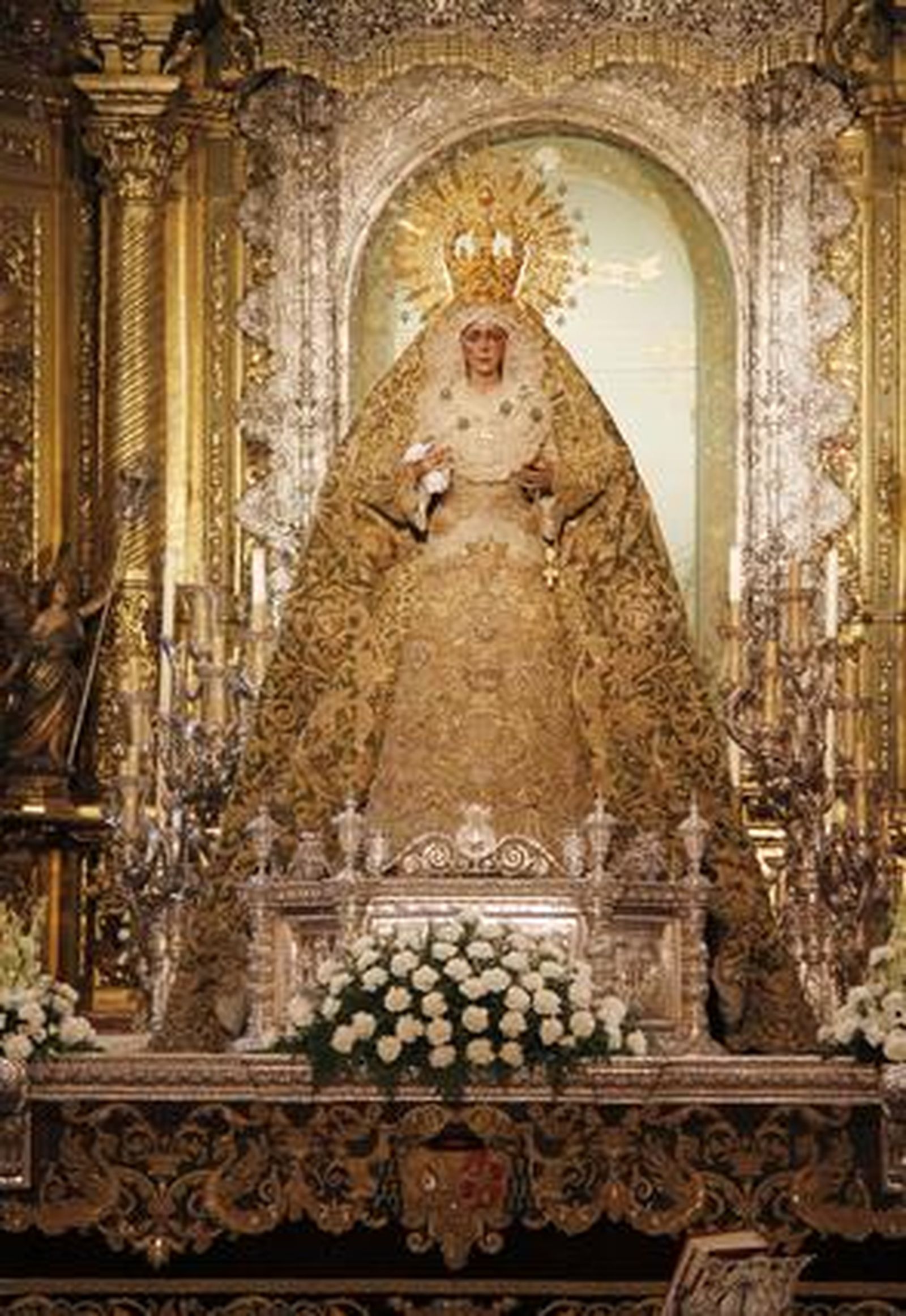 La Virgen será trasladada en la madrugada del próximo sábado a la Cartuja para la beatificación de Madre María de la Purísima.

Foto: Victoria Hidalgo
