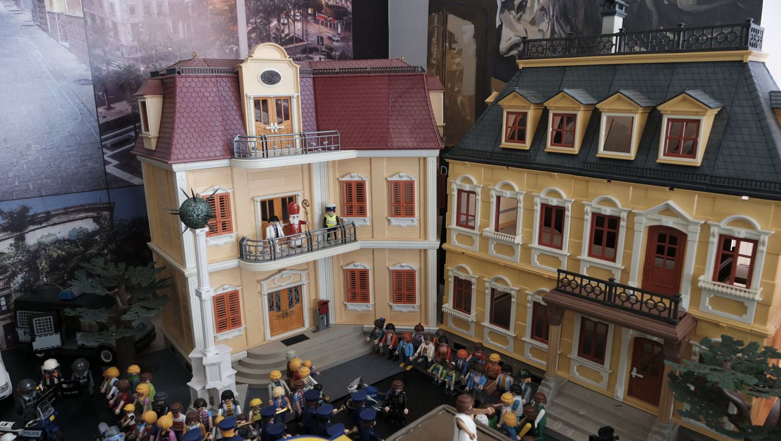 Inauguración de la exposición de playmobil de semana santa de Almería
