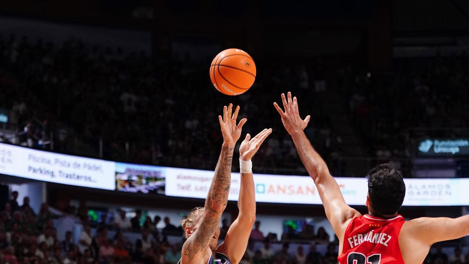 El Unicaja-Girona, en fotos