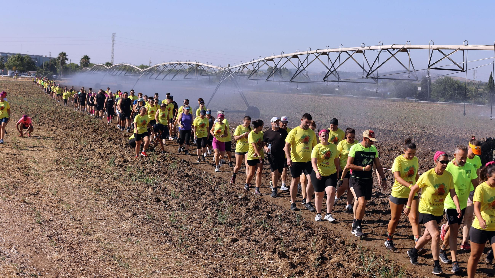 Búscate en la VII Carrera del Barro en La Barca