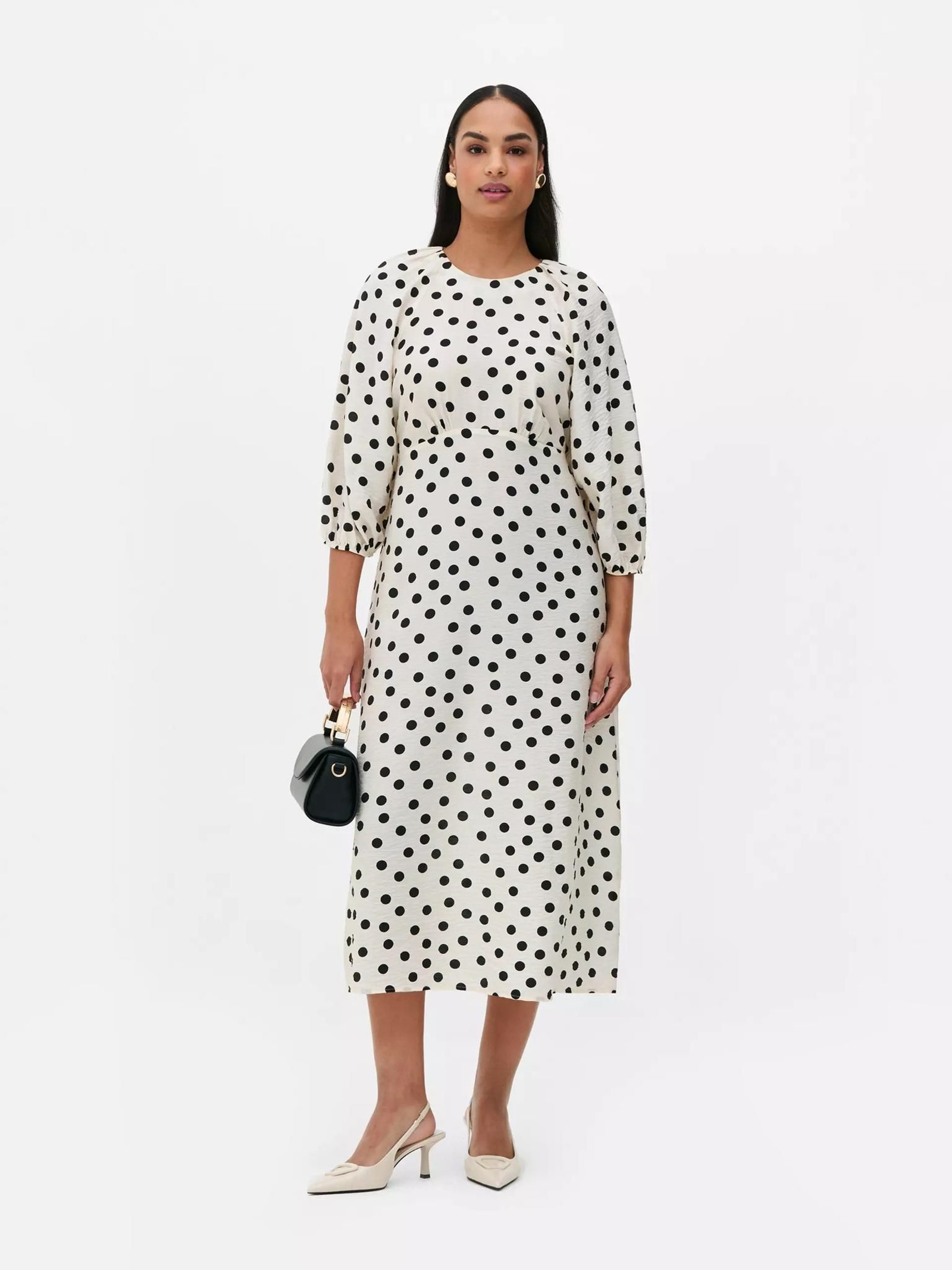 Vestido de lunares de Primark.