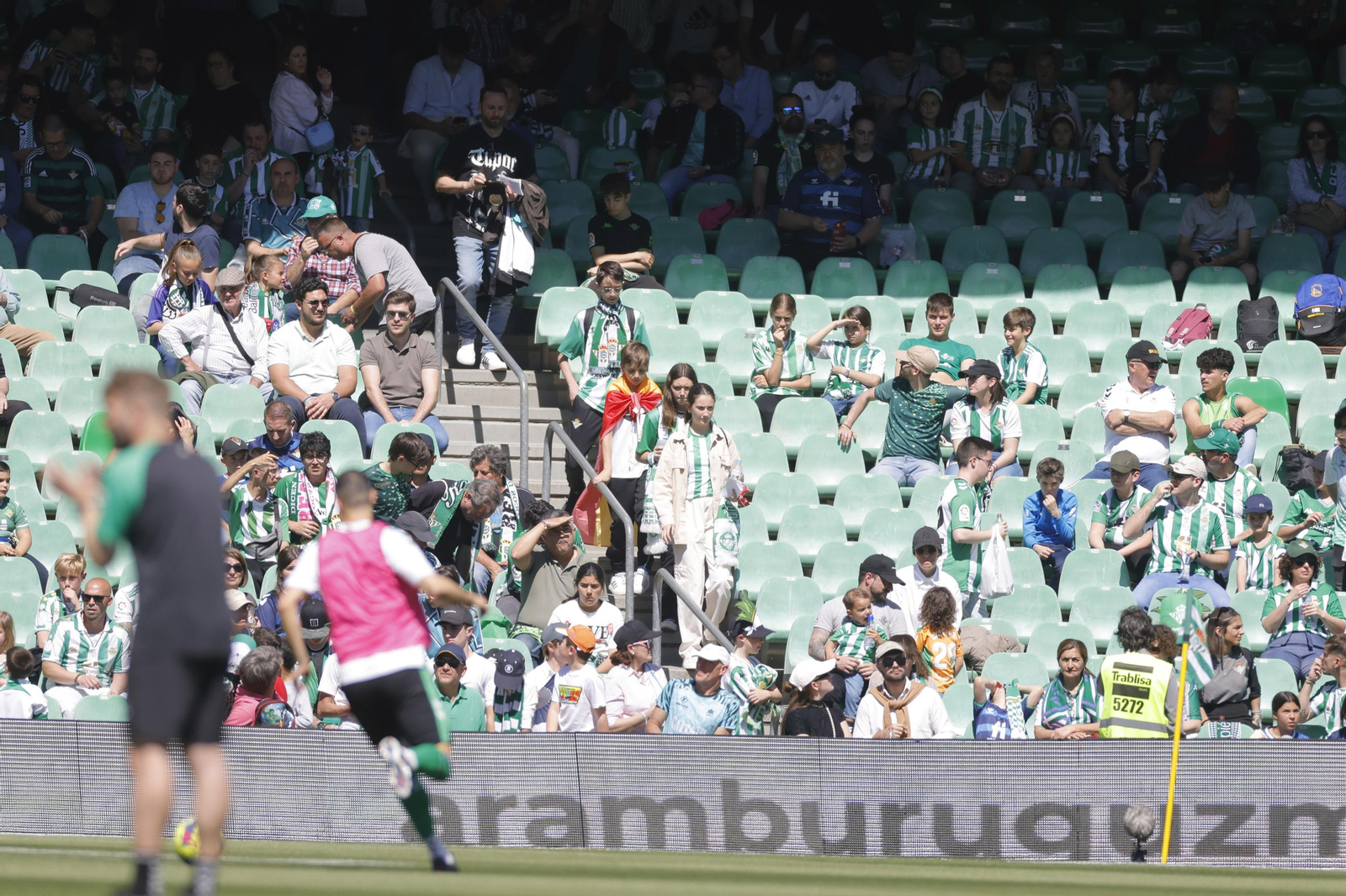Búscate en las fotos del Betis-Mallorca