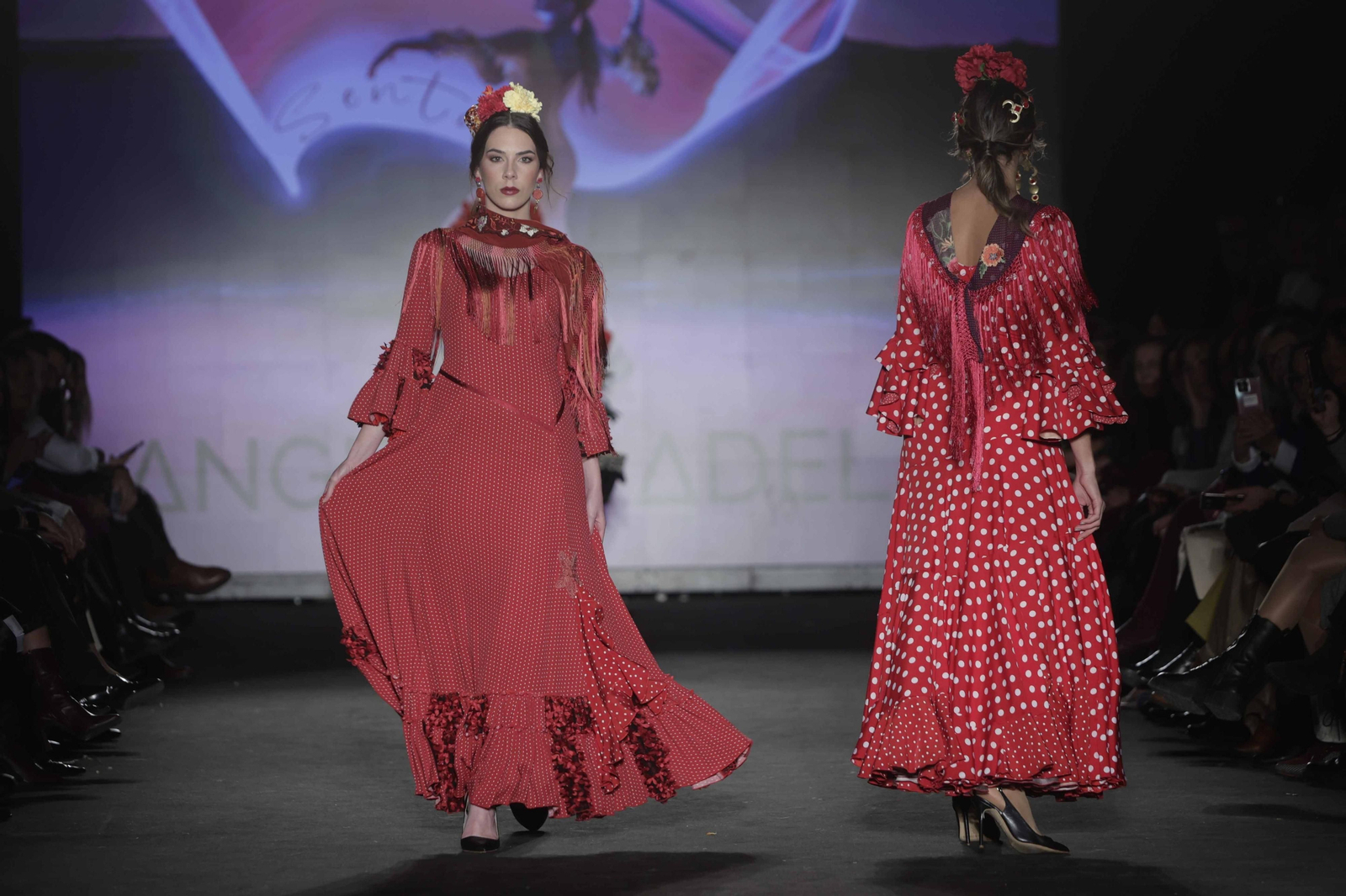 El desfile Ángela & Adela en  We Love Flamenco, todas las fotos