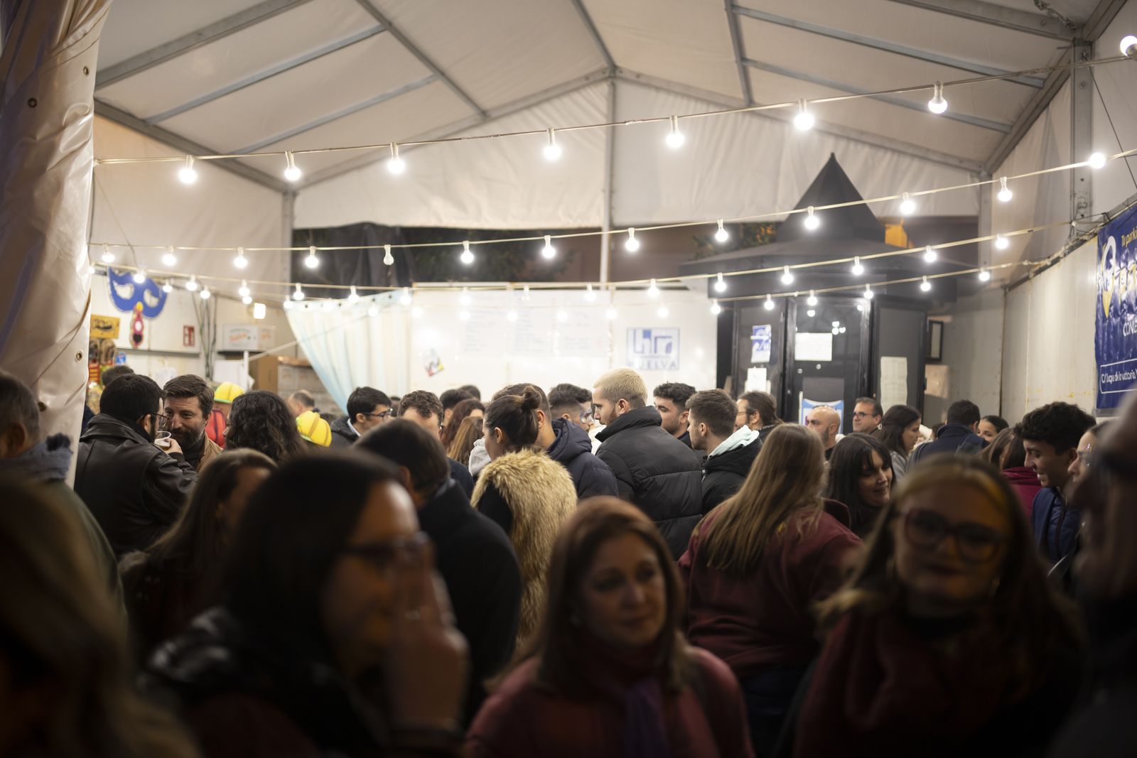 Ambiente en la final  del Carnaval Colombino