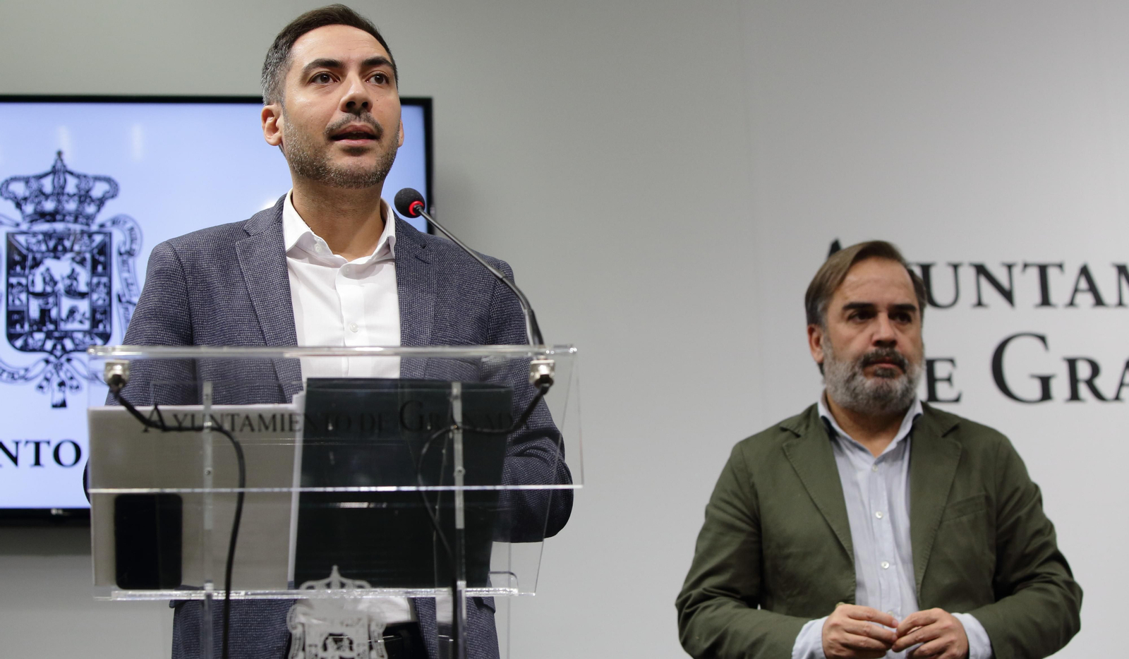Los concejales del Ayuntamiento de Granada Eduardo Castillo y Jacobo Calvo