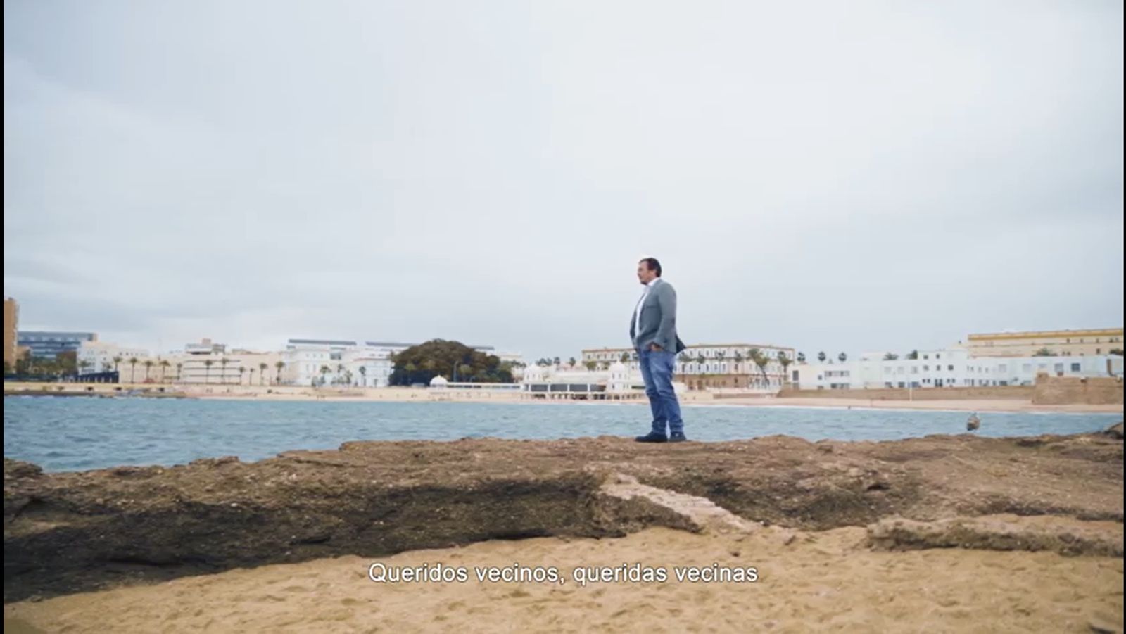 Kichi, en la Caleta en el vídeo editado para anunciar que no optará a la reelección.