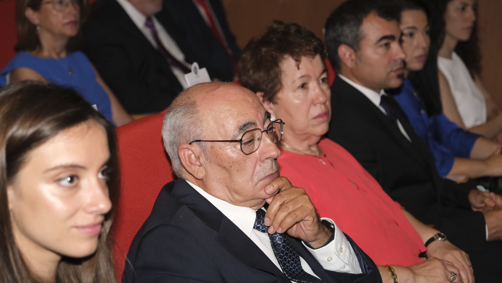 Imágenes de la investidura como Doctor Honoris Causa de la UAL, de Paco Cosentino.