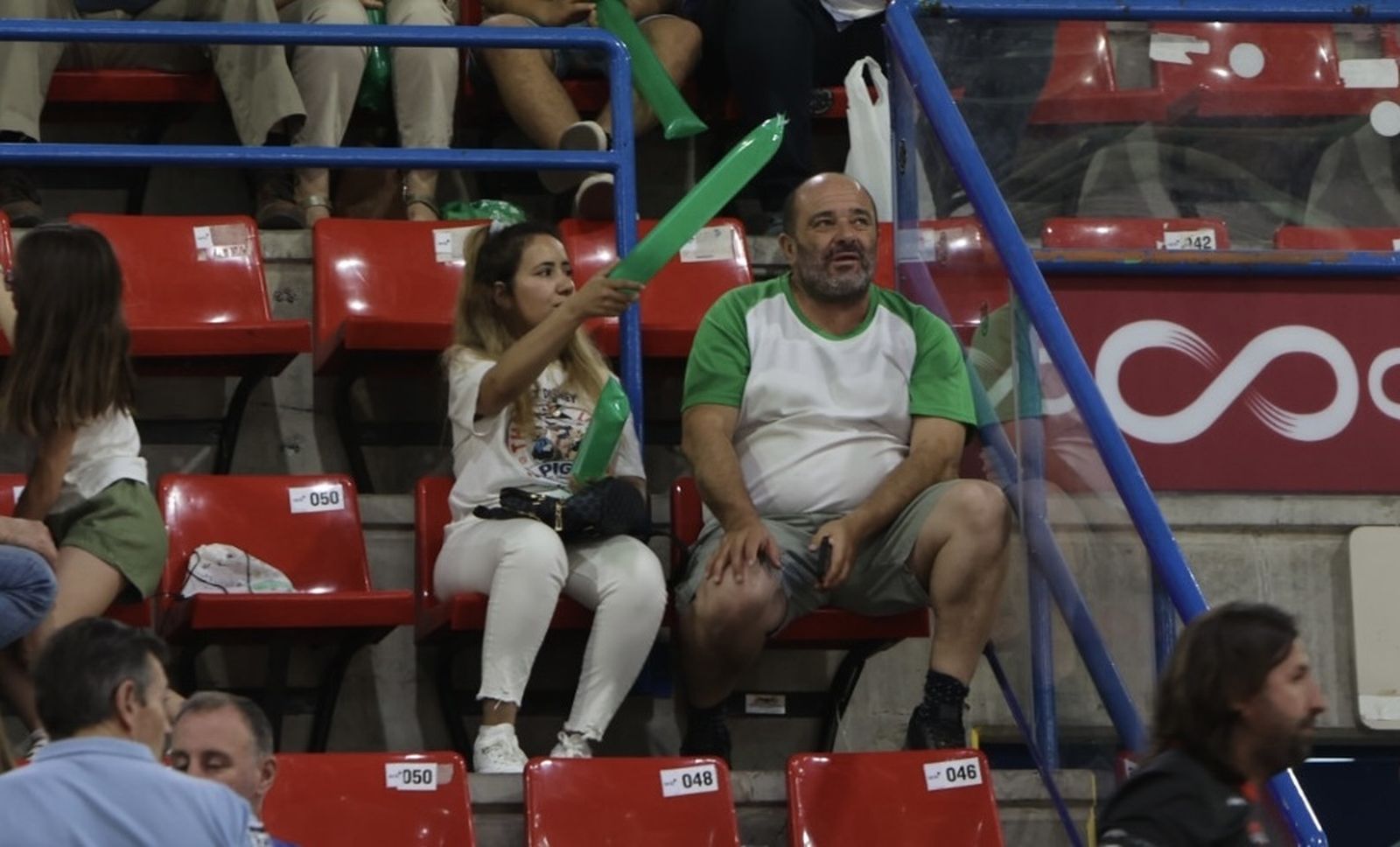 Búscate en el o Betis Granada de baloncesto