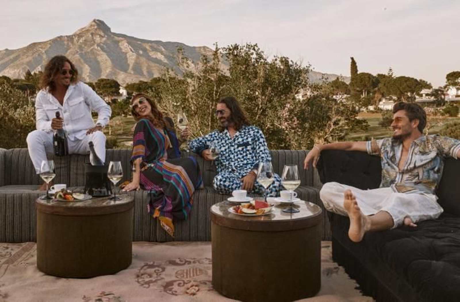 Carmen Navarrete junto al resto de socios del Grupo Mosh