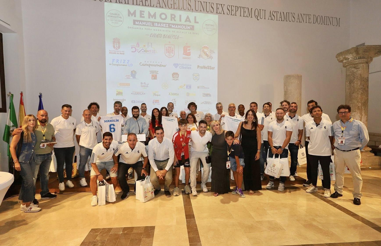 Alcalá la Real rinde homenaje a la memoria de Manolín, en imágenes