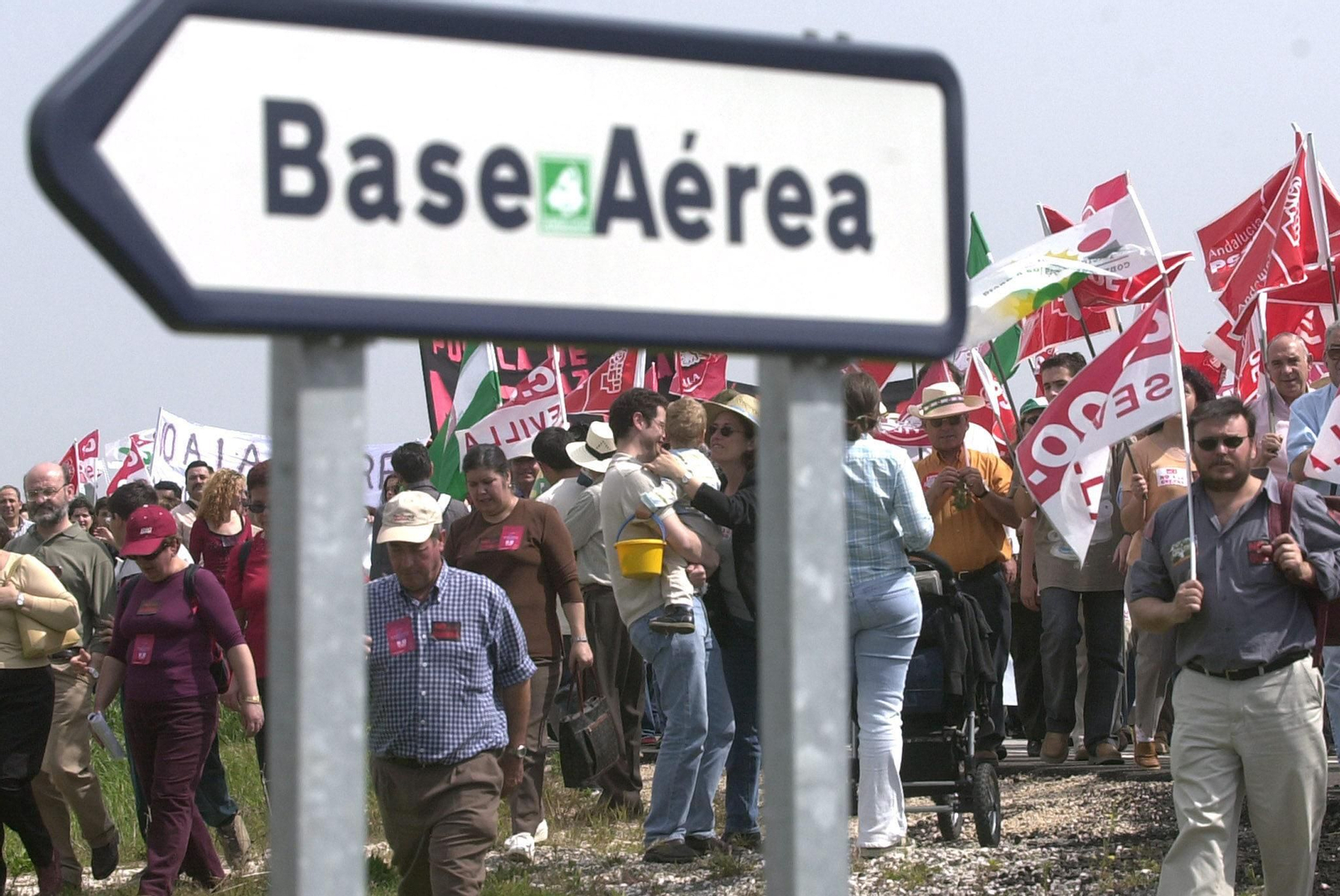 Movilización contra las bases norteamericanas.