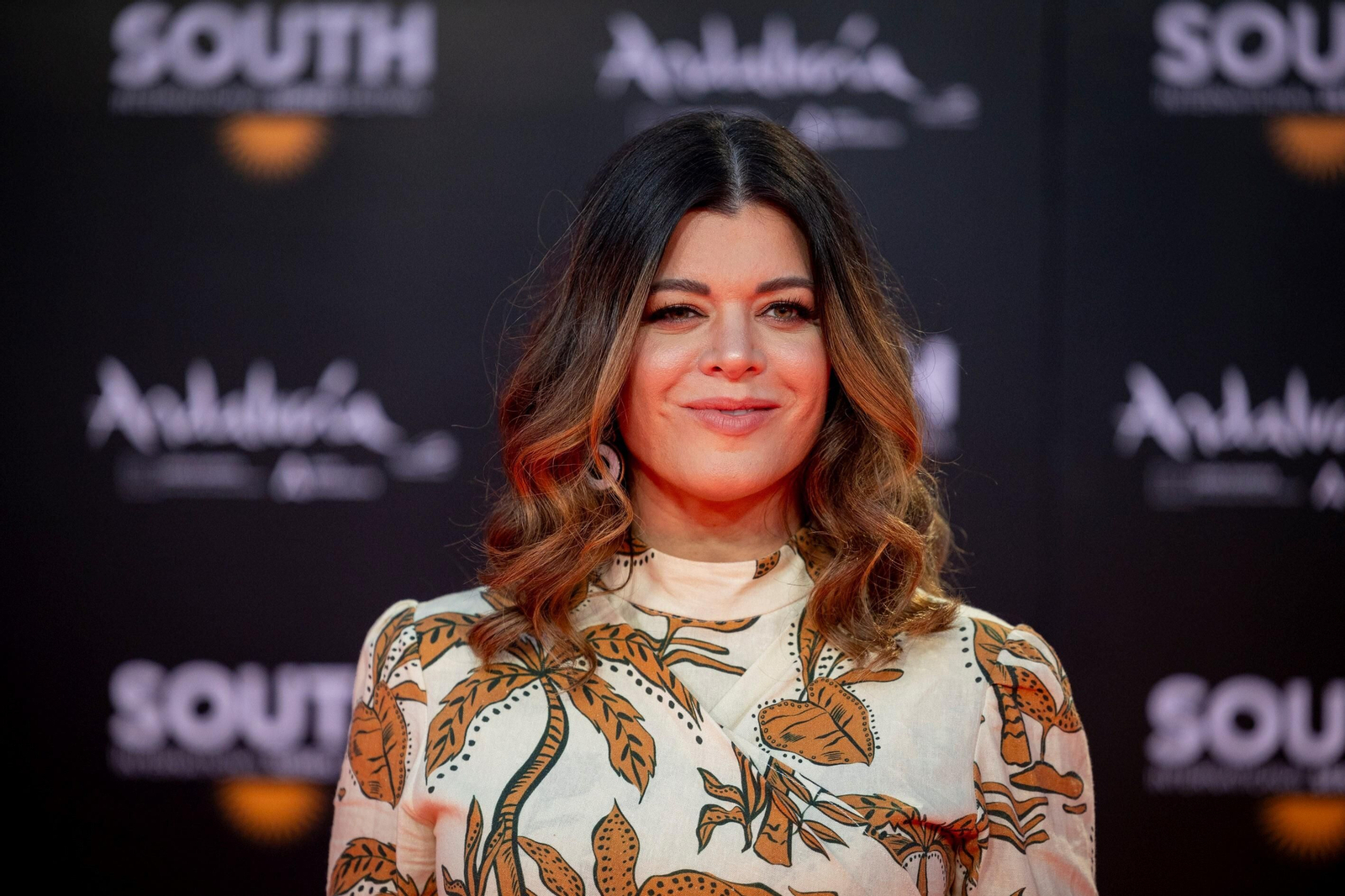 Todas las imágenes de la gran alfombra roja del South Series Festival en Cádiz: Luis Tosar, Marta Hazas, Mariano Peña, ....