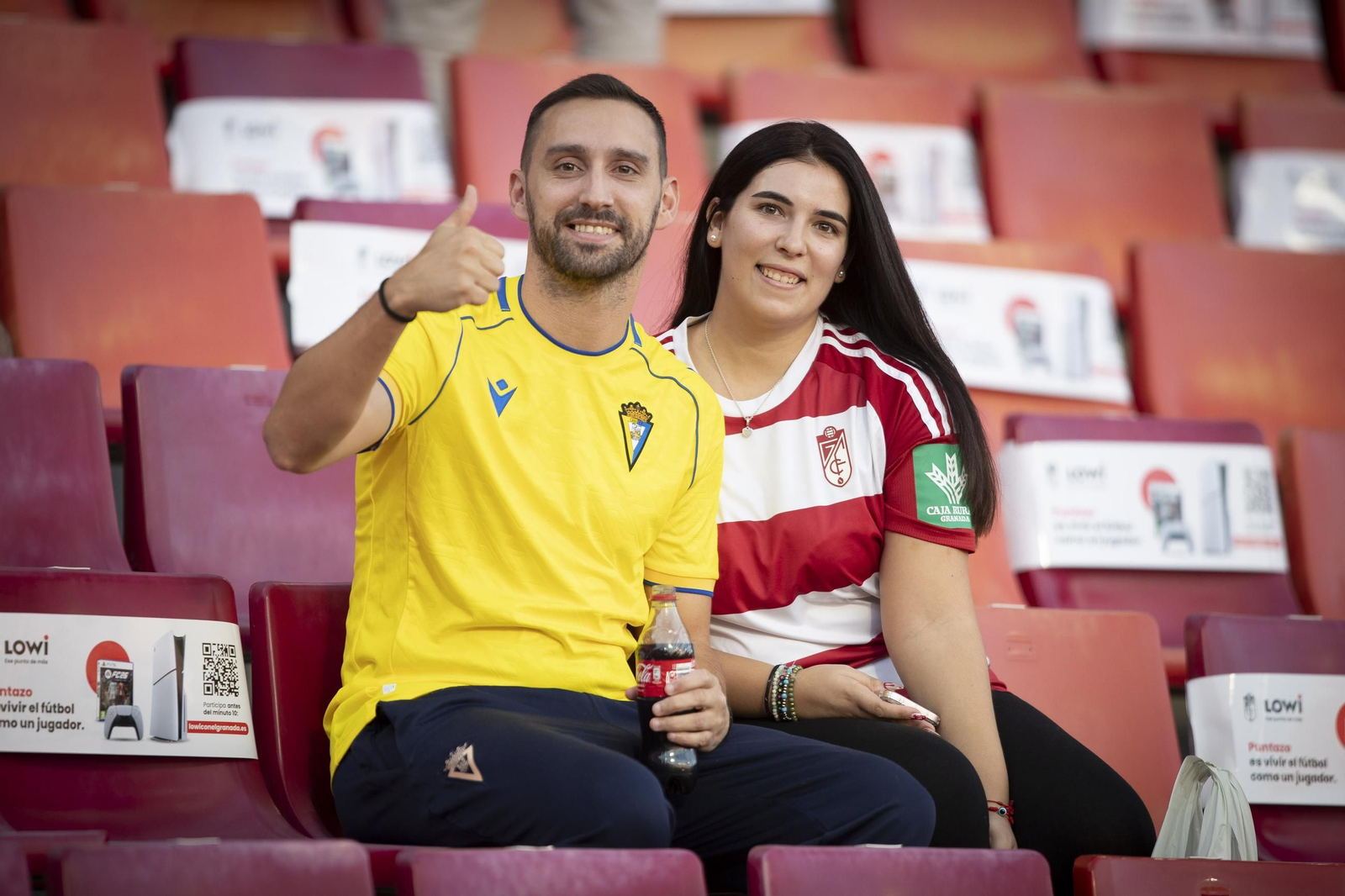 Encuéntrate en la grada del Nuevo Los Cármenes