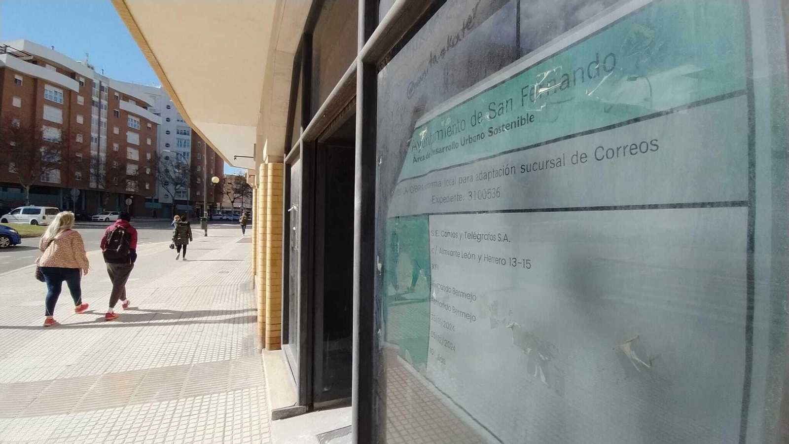 En marcha las obras de adecuación de la nueva sucursal de Correos en San Fernando.