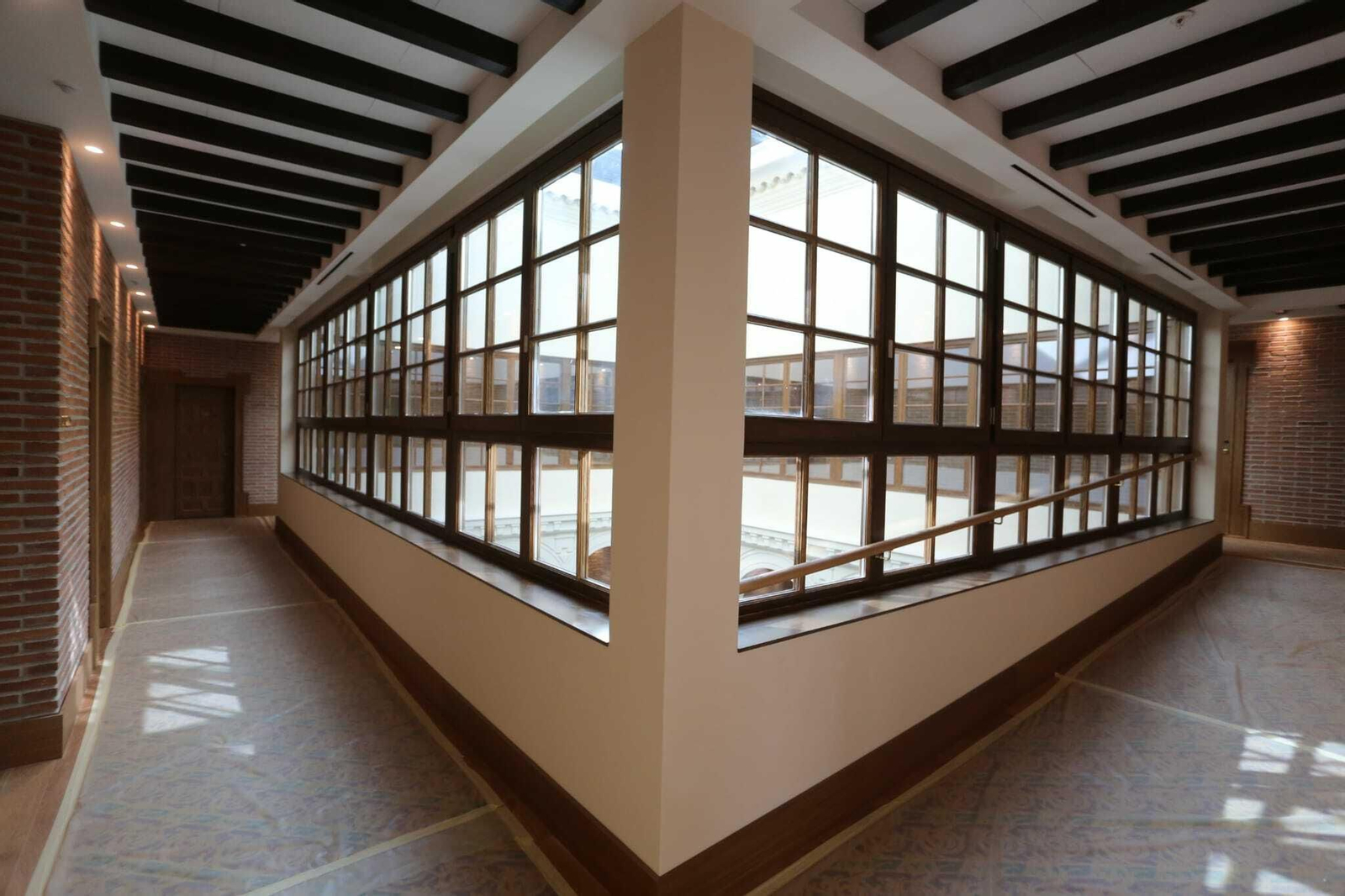 Fotos del Desayuno informativo Grupo Joly con el alcalde de Málaga