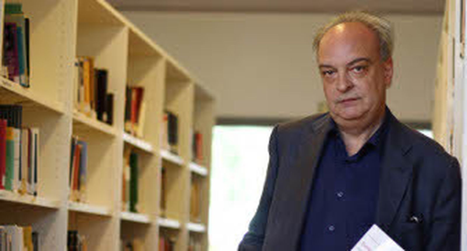 Vila-Matas, en una de sus últimas visitas a Sevilla. / Belén Vargas